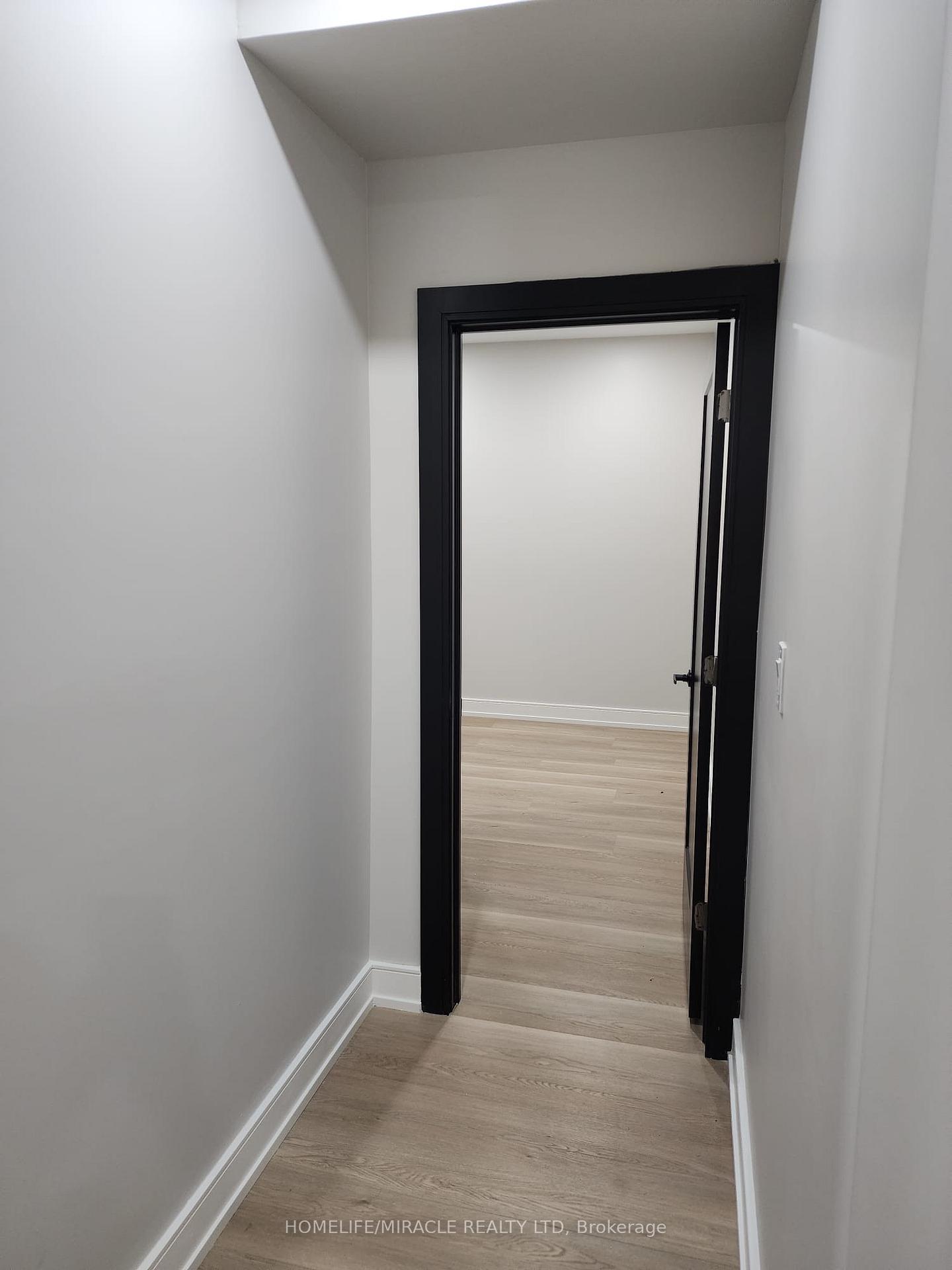 Photo 10 of 124 Pegasus Trail, Scarborough, Woburn — HOMEH