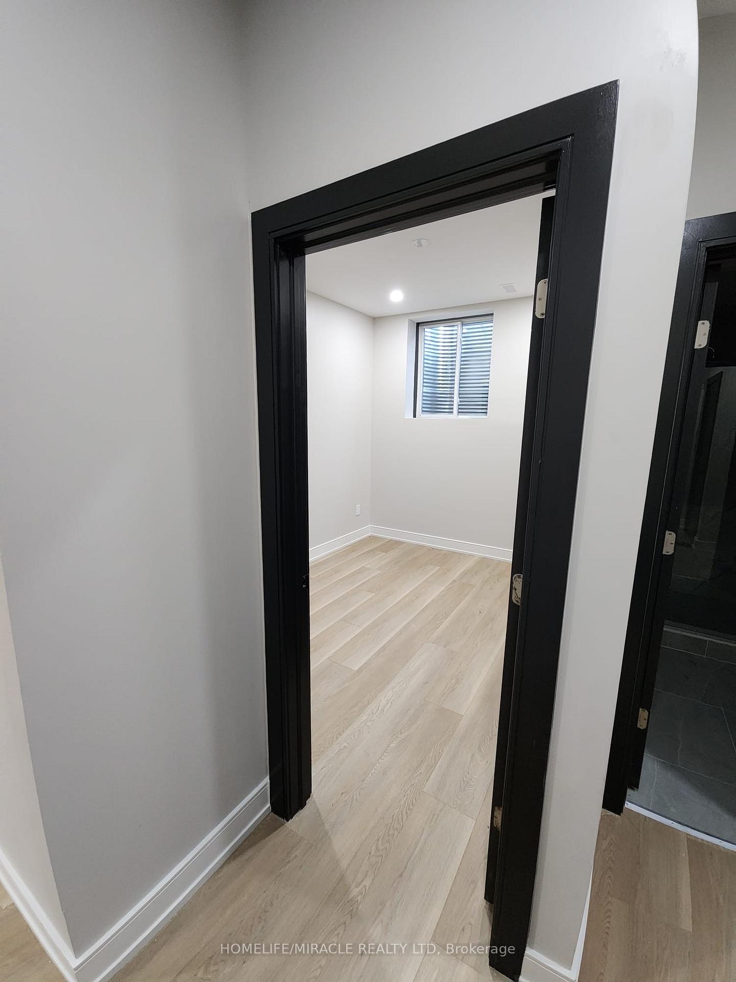 Photo 11 of 124 Pegasus Trail, Scarborough, Woburn — HOMEH