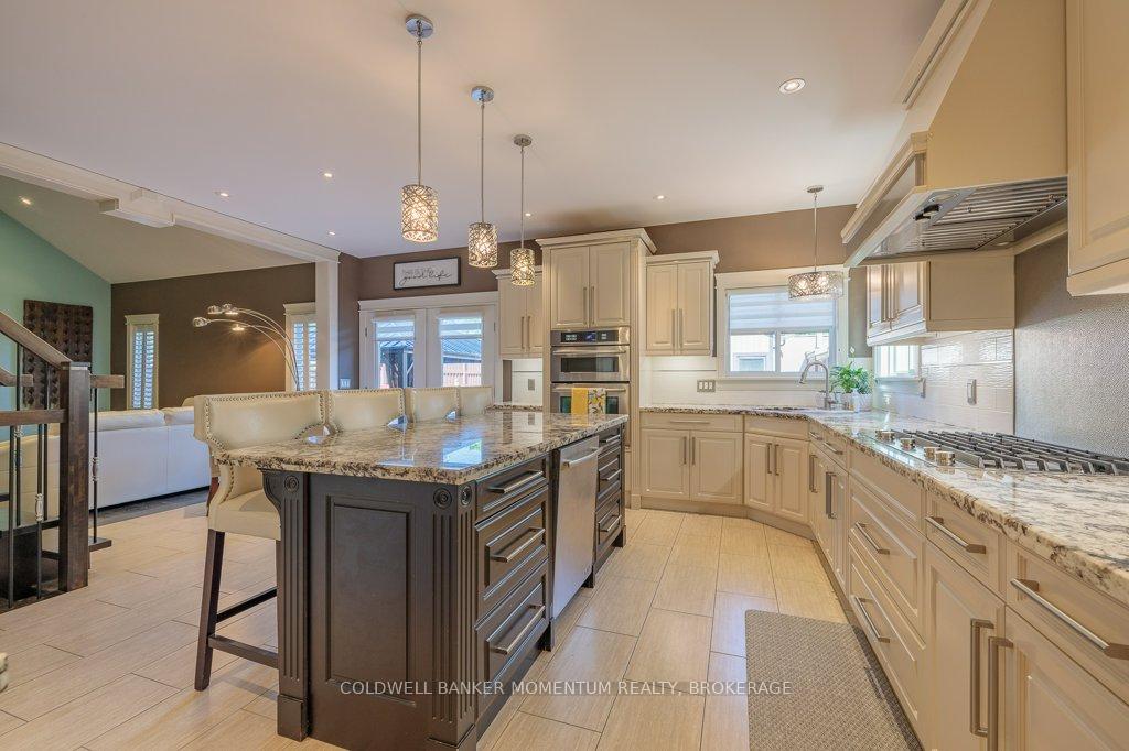 Photo 8 of 71 Tuliptree Road, Thorold, Confederation Heights — HOMEH