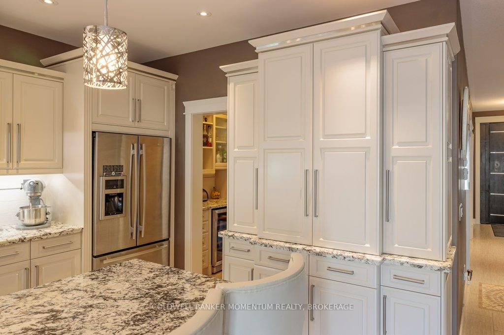 Photo 11 of 71 Tuliptree Road, Thorold, Confederation Heights — HOMEH