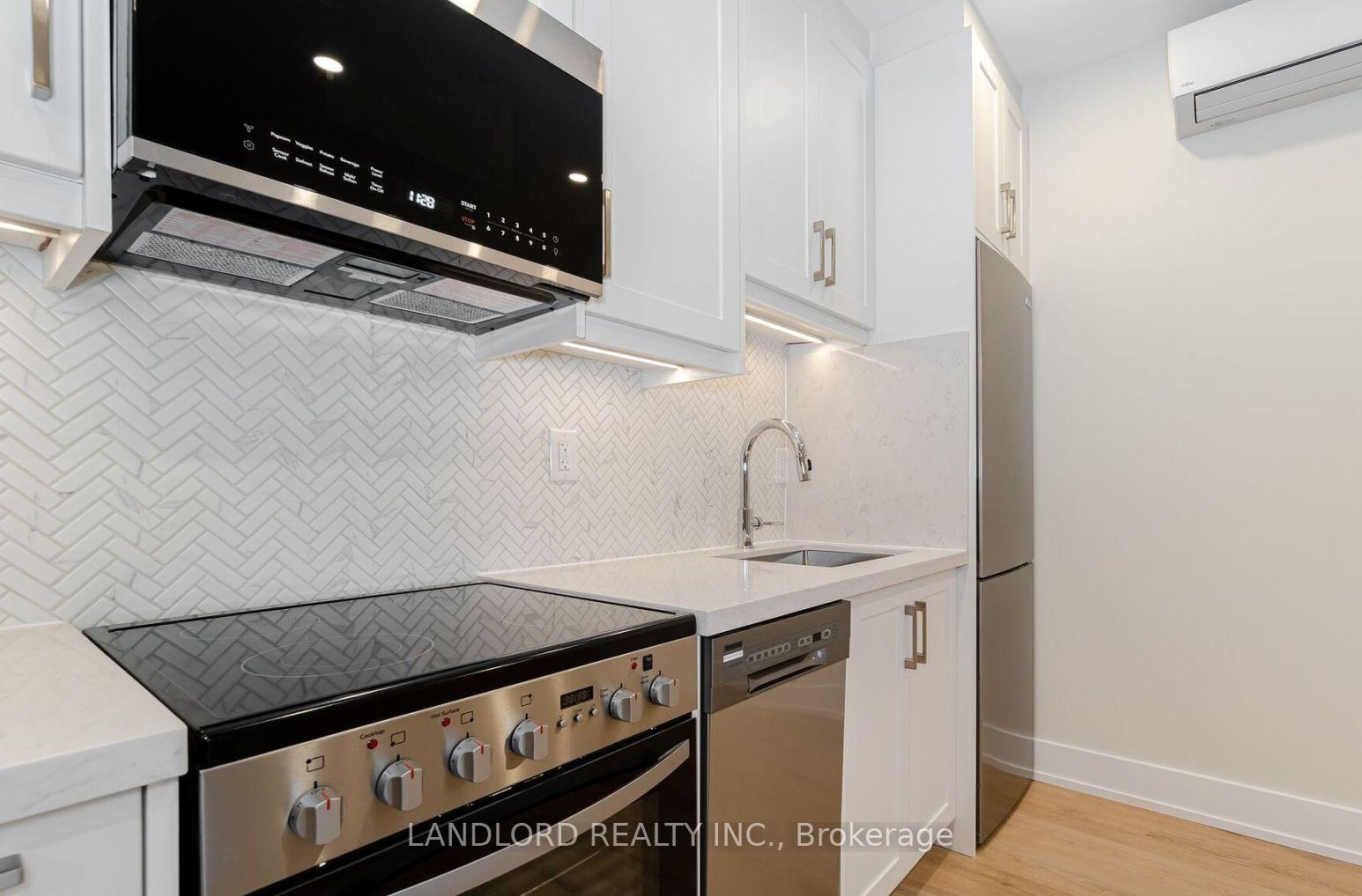 Photo 3 of Unit 3rd Fl., 73 Dewson Street, Toronto, Palmerston-Little Italy — HOMEH