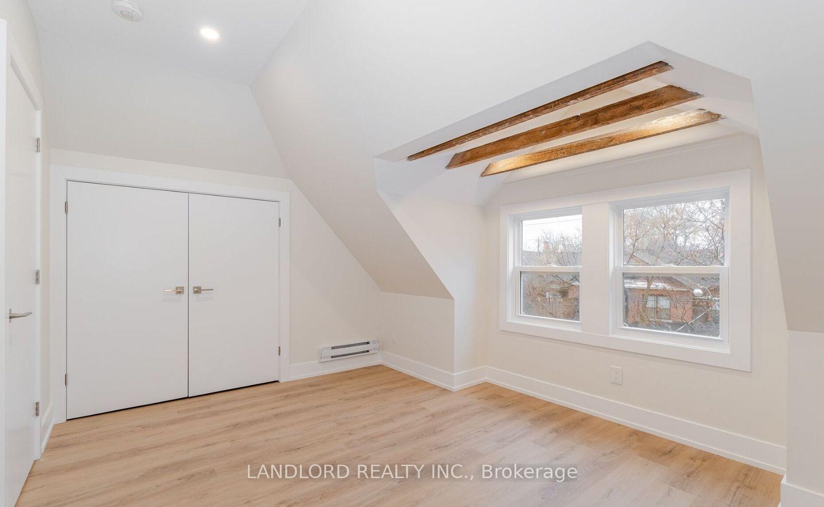Photo 15 of Unit 3rd Fl., 73 Dewson Street, Toronto, Palmerston-Little Italy — HOMEH