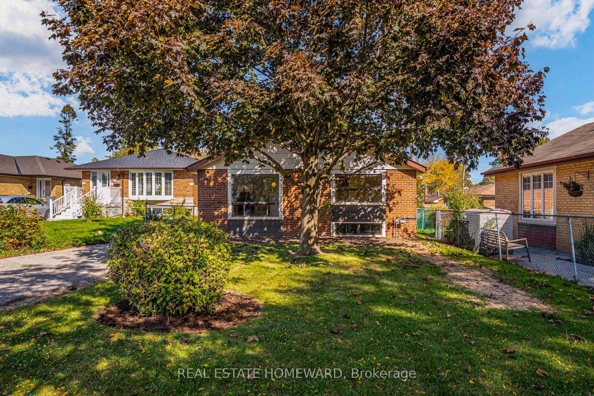 Front of 80 Wantanopa Crescent