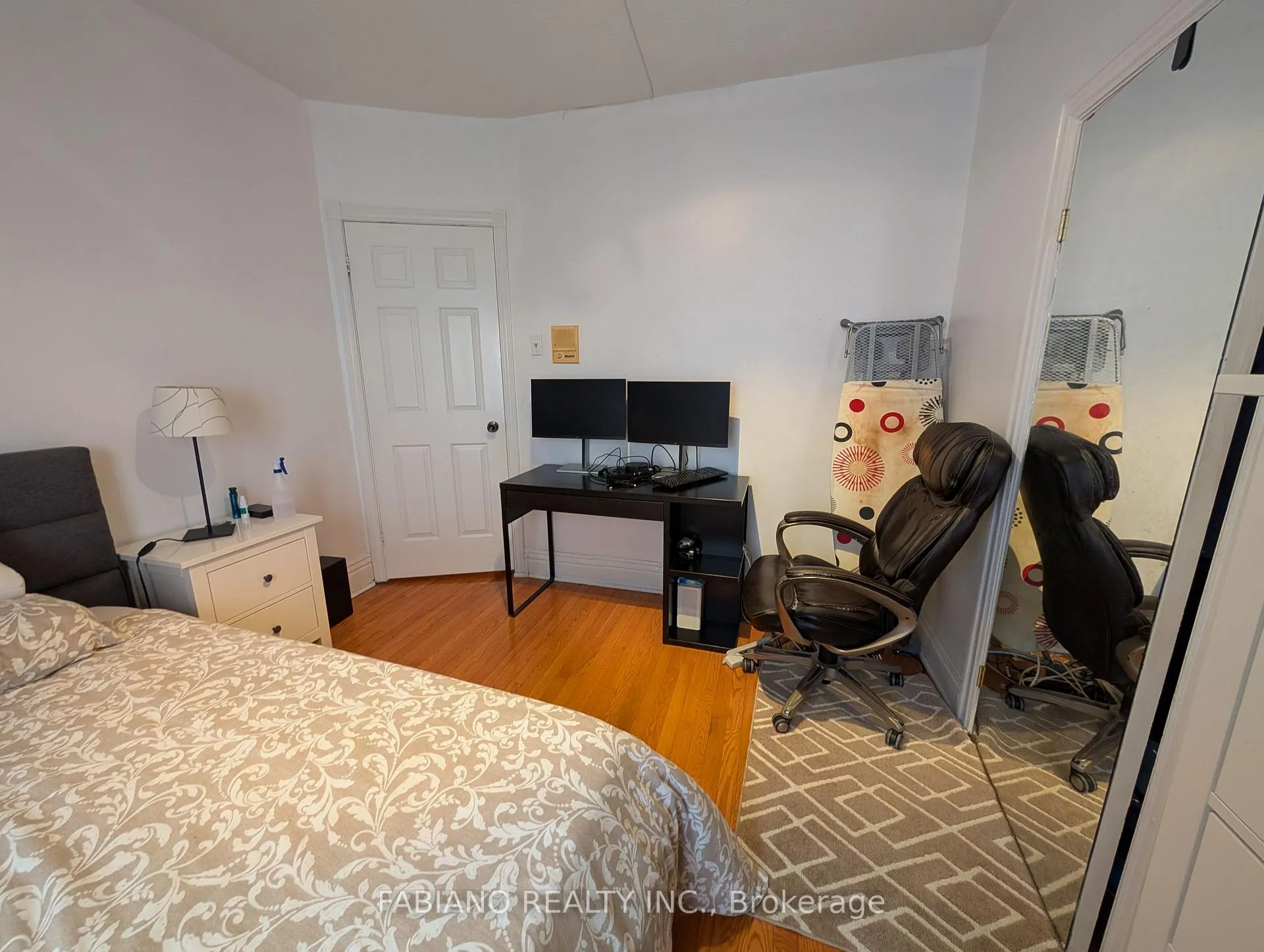 Photo 13 of Unit Upper, 1038 Dovercourt Road, Toronto, Dovercourt-Wallace Emerson-Junction — HOMEH