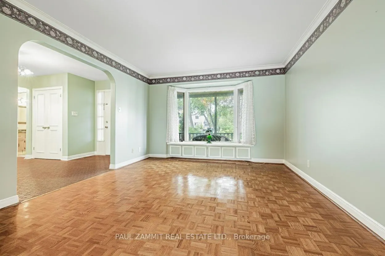 Photo 2 of 3 Framingham Drive, Markham, German Mills — HOMEH