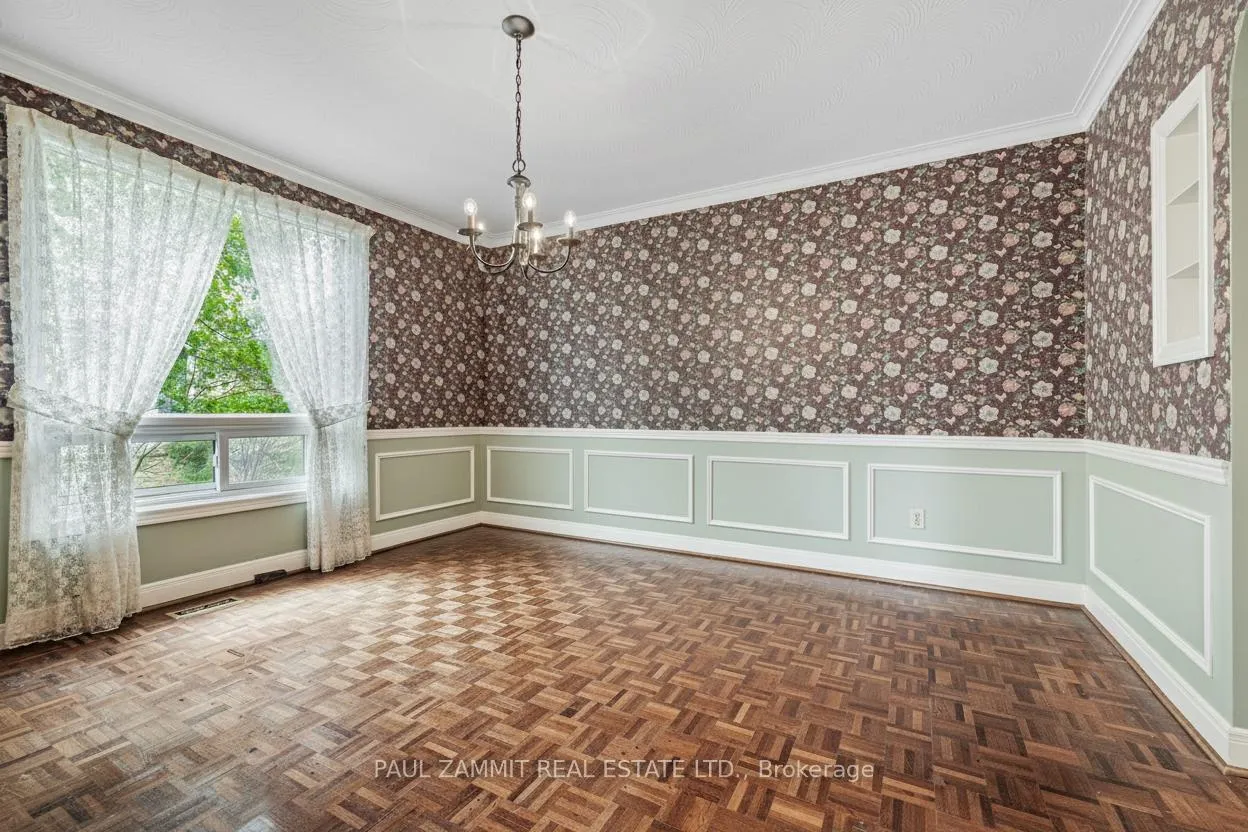Photo 8 of 3 Framingham Drive, Markham, German Mills — HOMEH