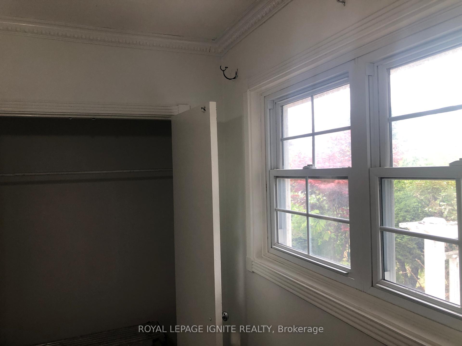 Photo 9 of Unit Main Level, 126 Orton Park Road, Scarborough, Woburn — HOMEH