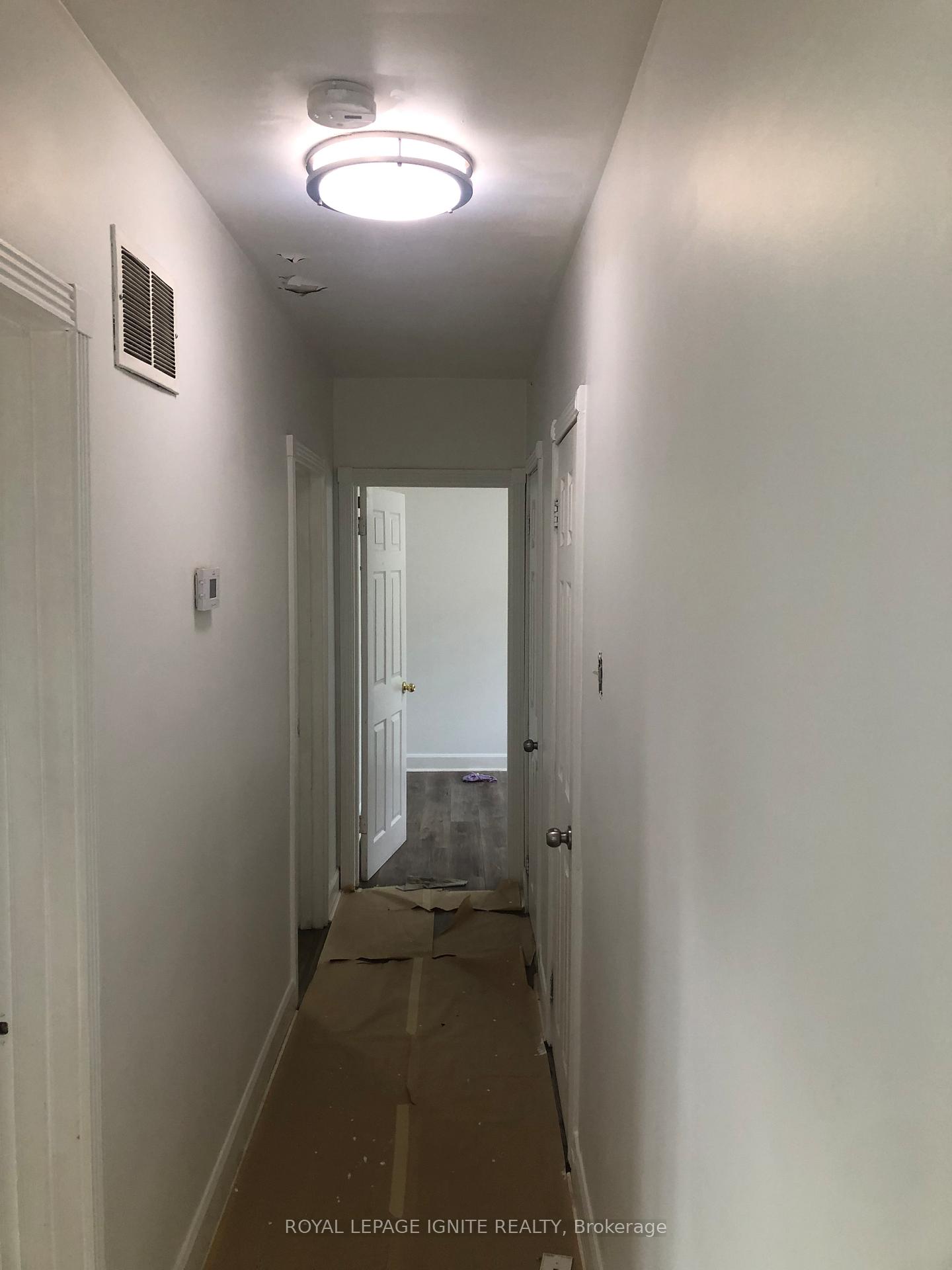 Photo 13 of Unit Main Level, 126 Orton Park Road, Scarborough, Woburn — HOMEH