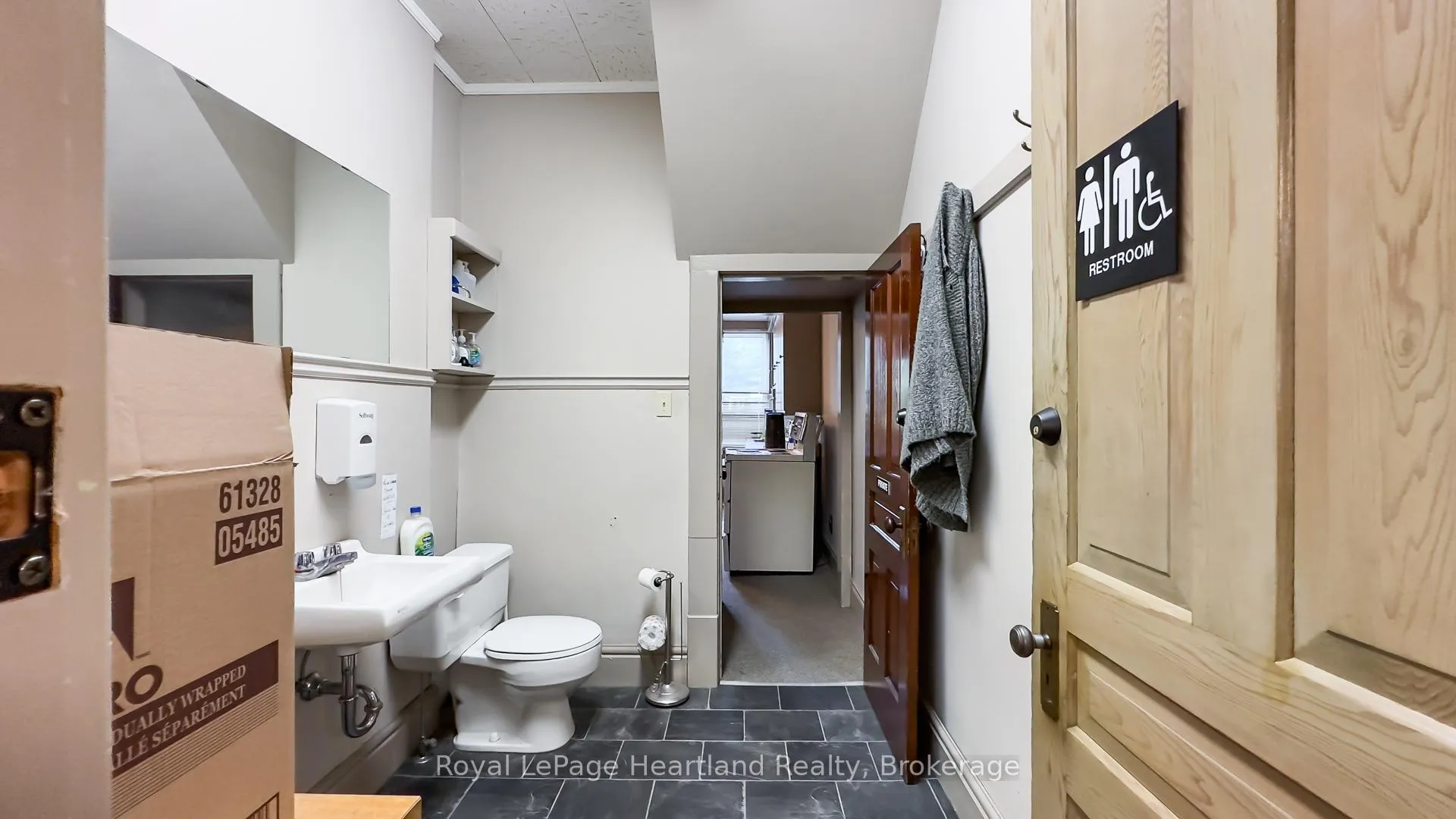 Photo 26 of 405 Queen St, North Huron, Blyth — HOMEH