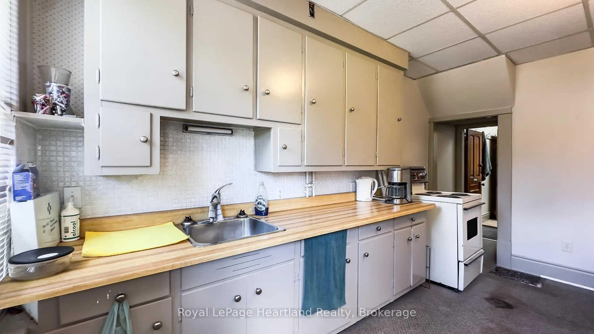 Photo 42 of 405 Queen St, North Huron, Blyth — HOMEH