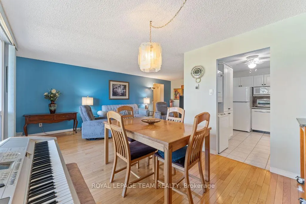 Photo 16 of Unit 302, 665 Bathgate Drive, Ottawa, Carson Meadows — HOMEH