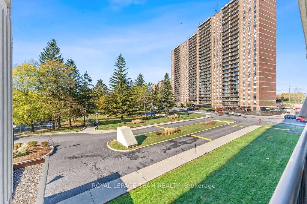 Photo 23 of Unit 302, 665 Bathgate Drive, Ottawa, Carson Meadows — HOMEH