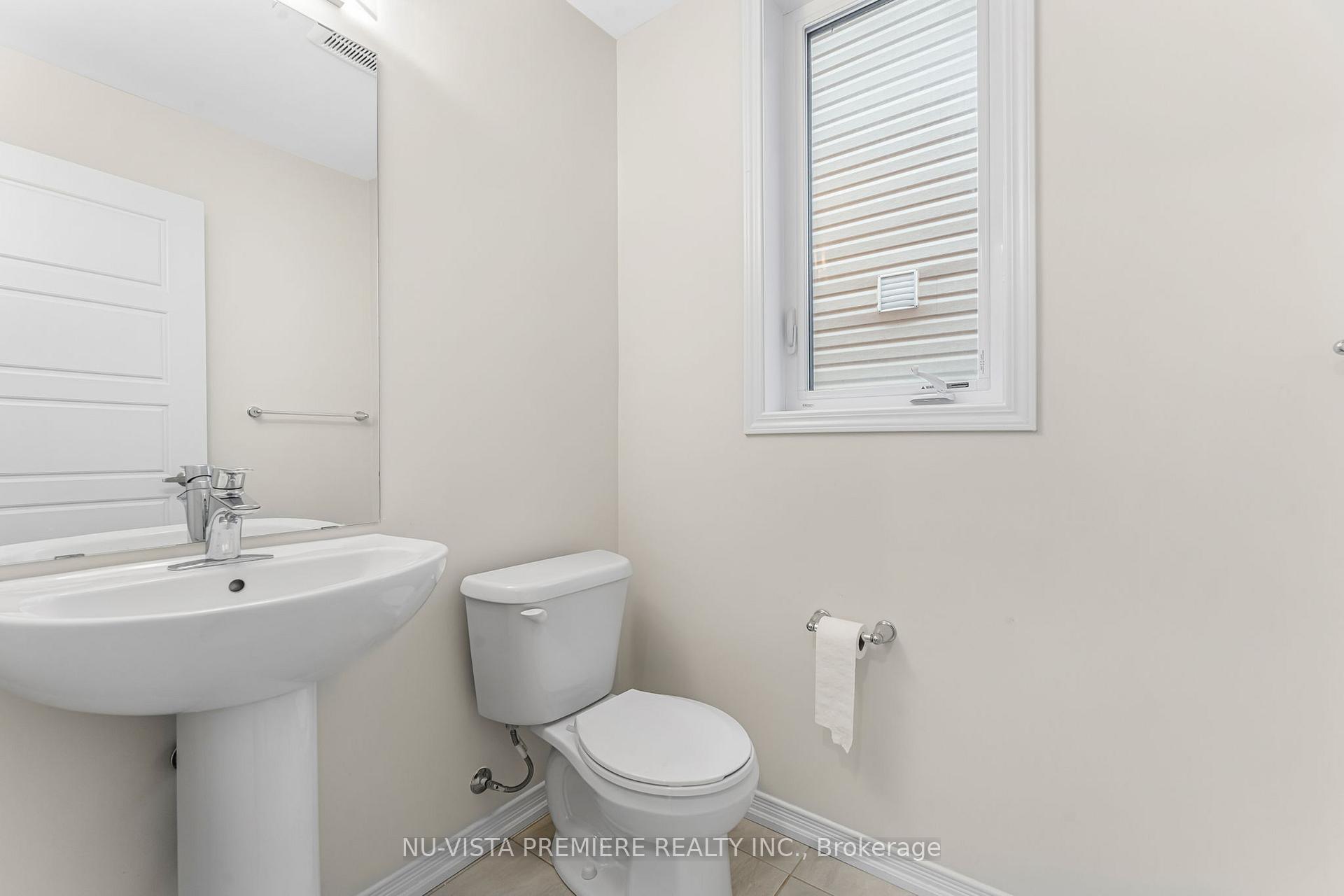 Photo 7 of 12 Legacy Lane, Thorold, Hurricane/Merrittville — HOMEH