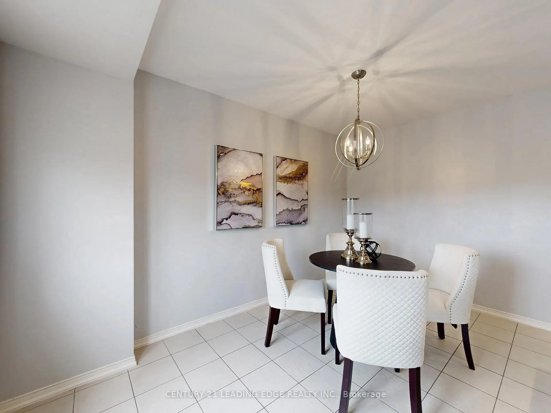 Photo 18 of 423 Rossland Road E, Ajax, Central East — HOMEH