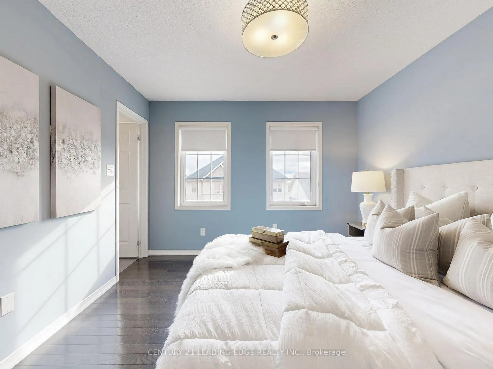 Photo 24 of 423 Rossland Road E, Ajax, Central East — HOMEH