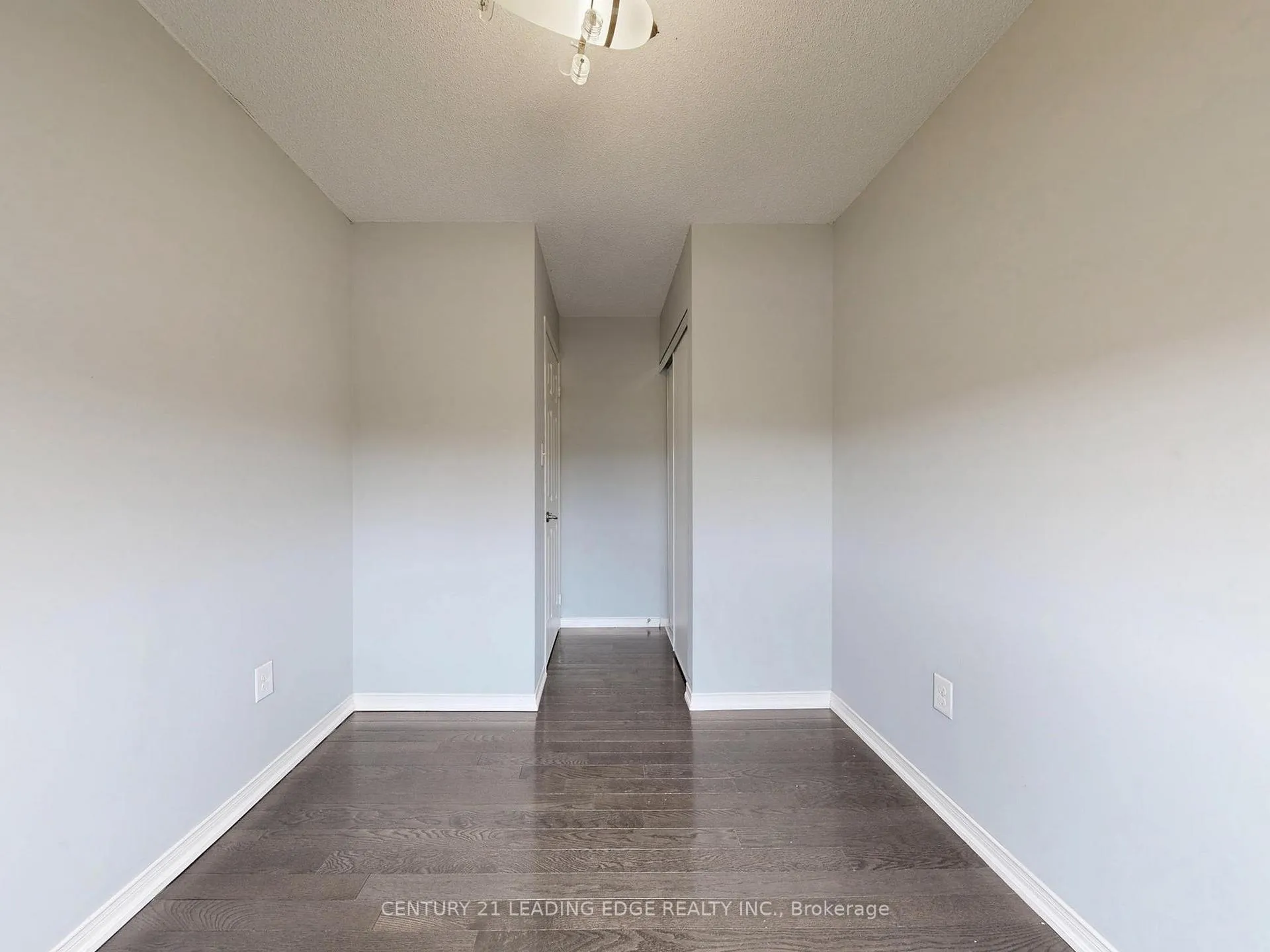 Photo 30 of 423 Rossland Road E, Ajax, Central East — HOMEH