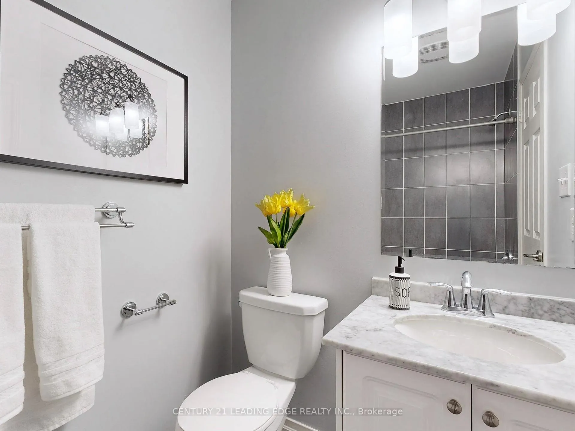 Photo 33 of 423 Rossland Road E, Ajax, Central East — HOMEH