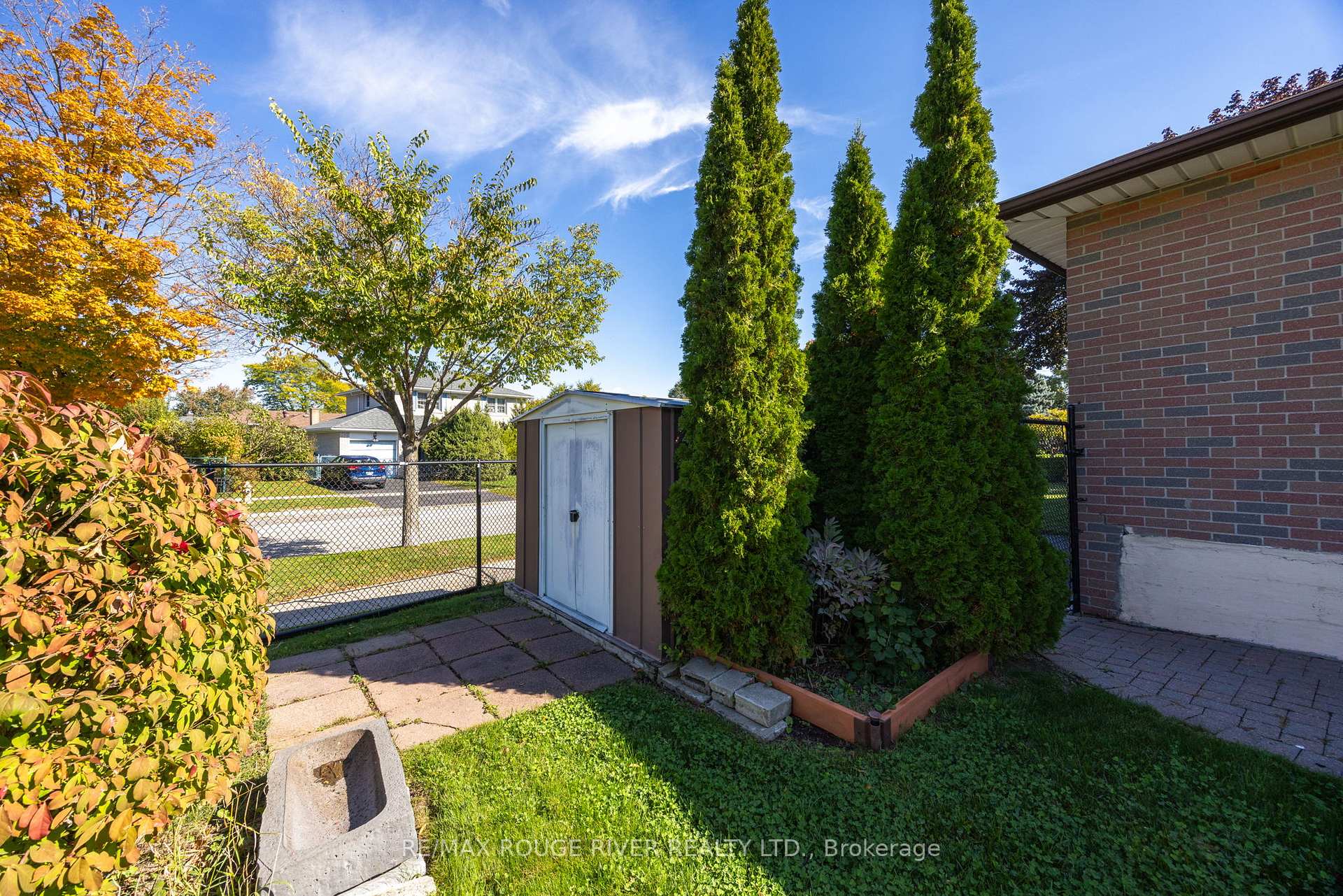 Photo 16 of 412 Brimorton Drive, Scarborough, Woburn — HOMEH