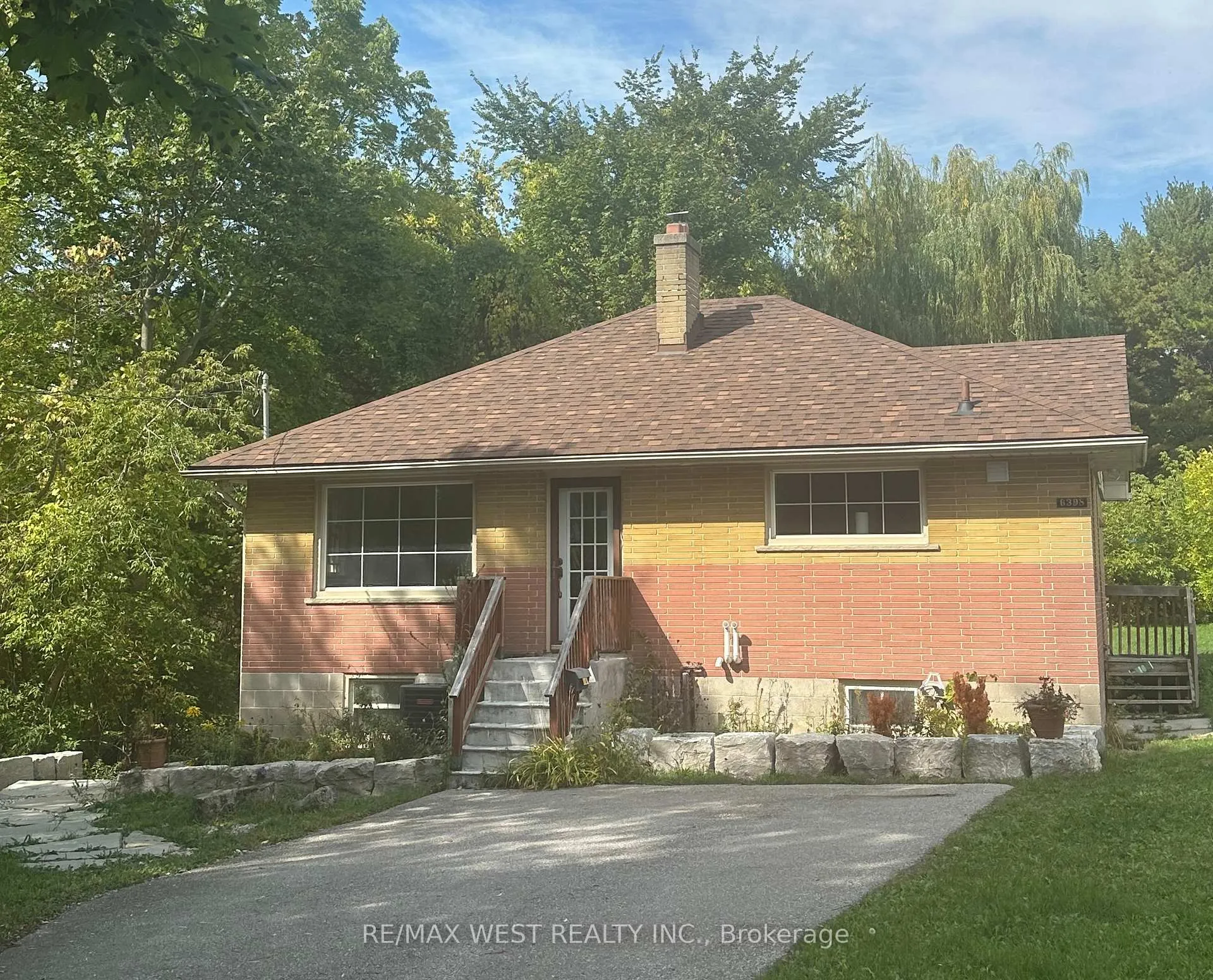 Front of Unit Basement, 6398 Kingston Road