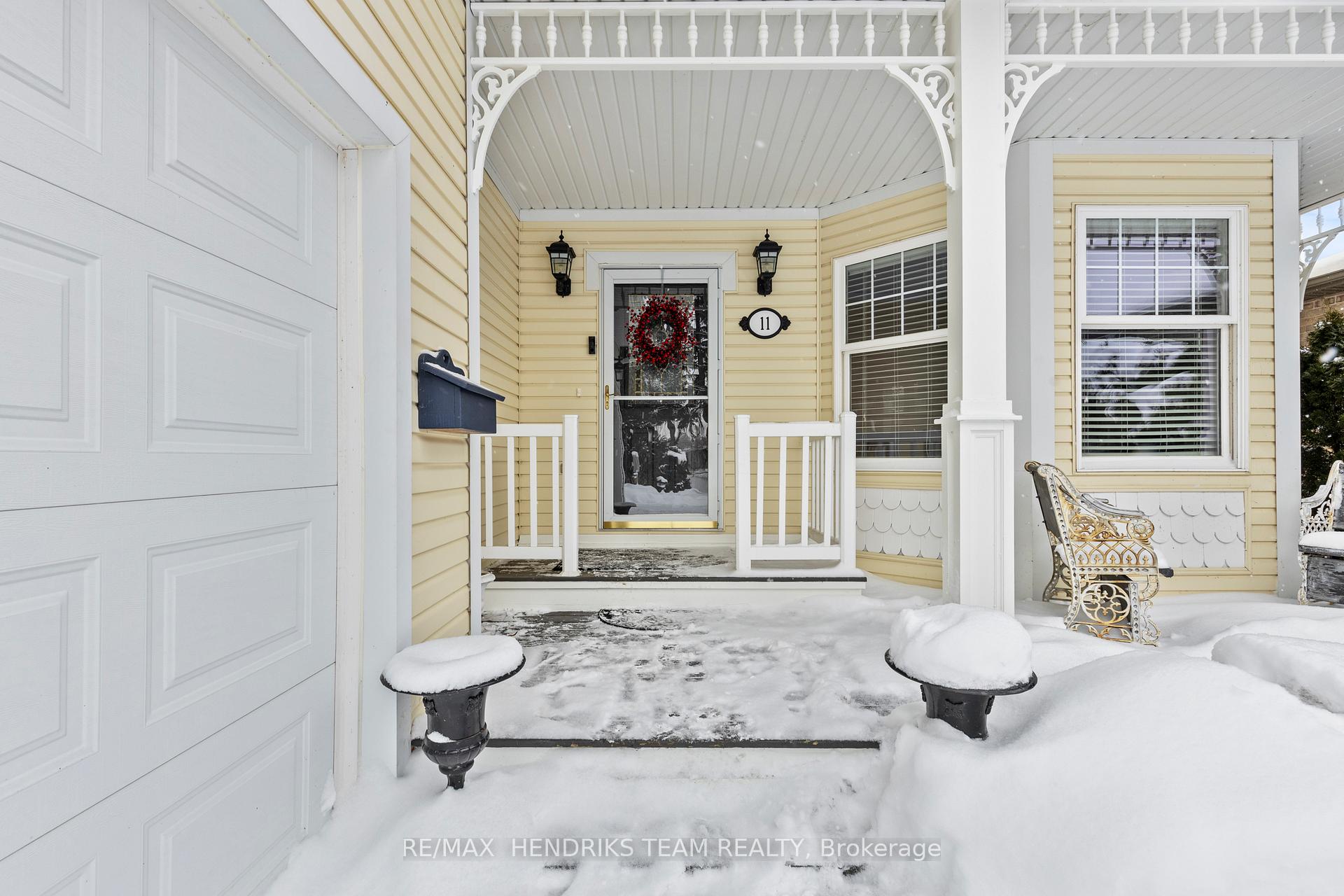 Photo 3 of 11 Marlatts Road, Thorold, Thorold Downtown — HOMEH