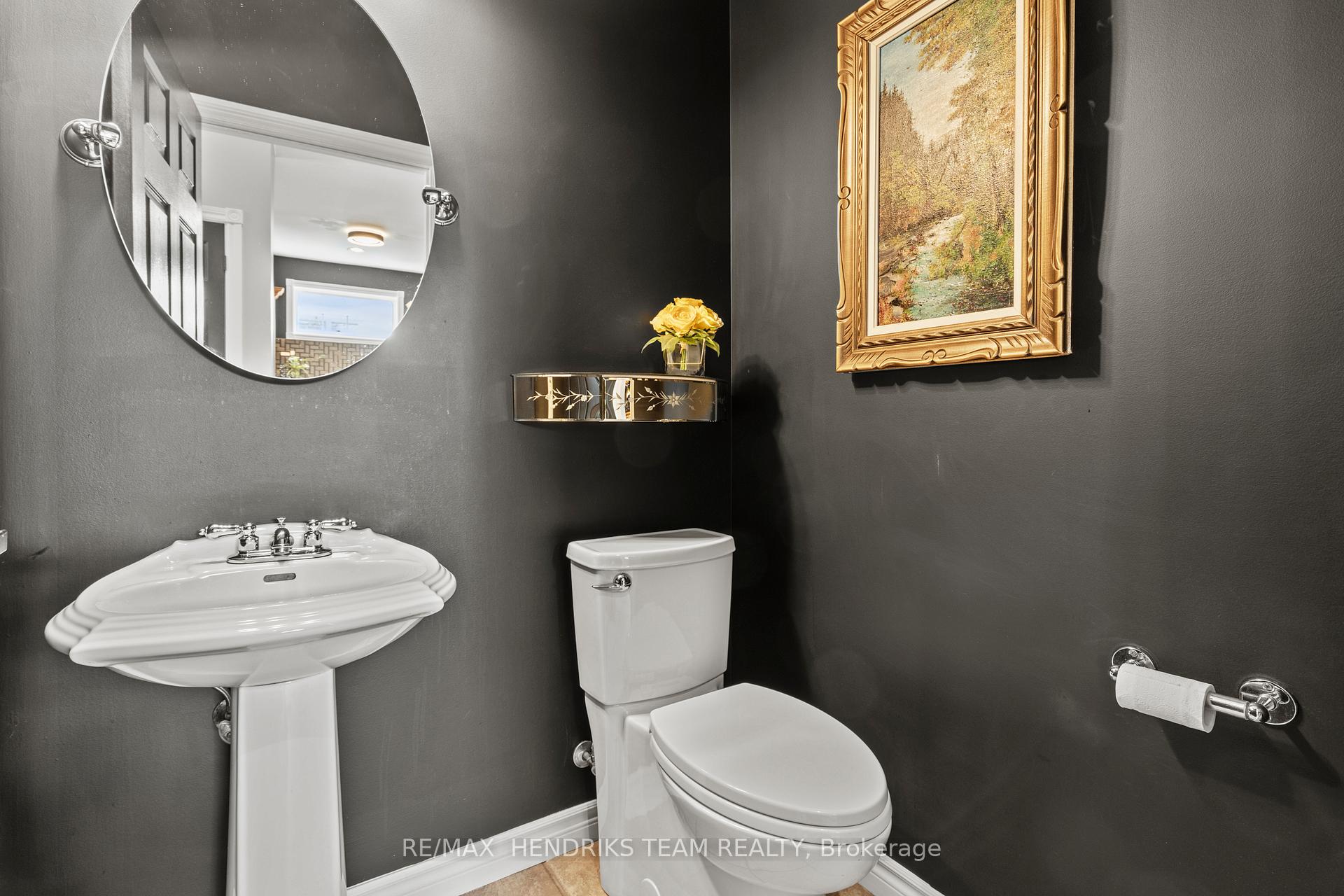 Photo 13 of 11 Marlatts Road, Thorold, Thorold Downtown — HOMEH