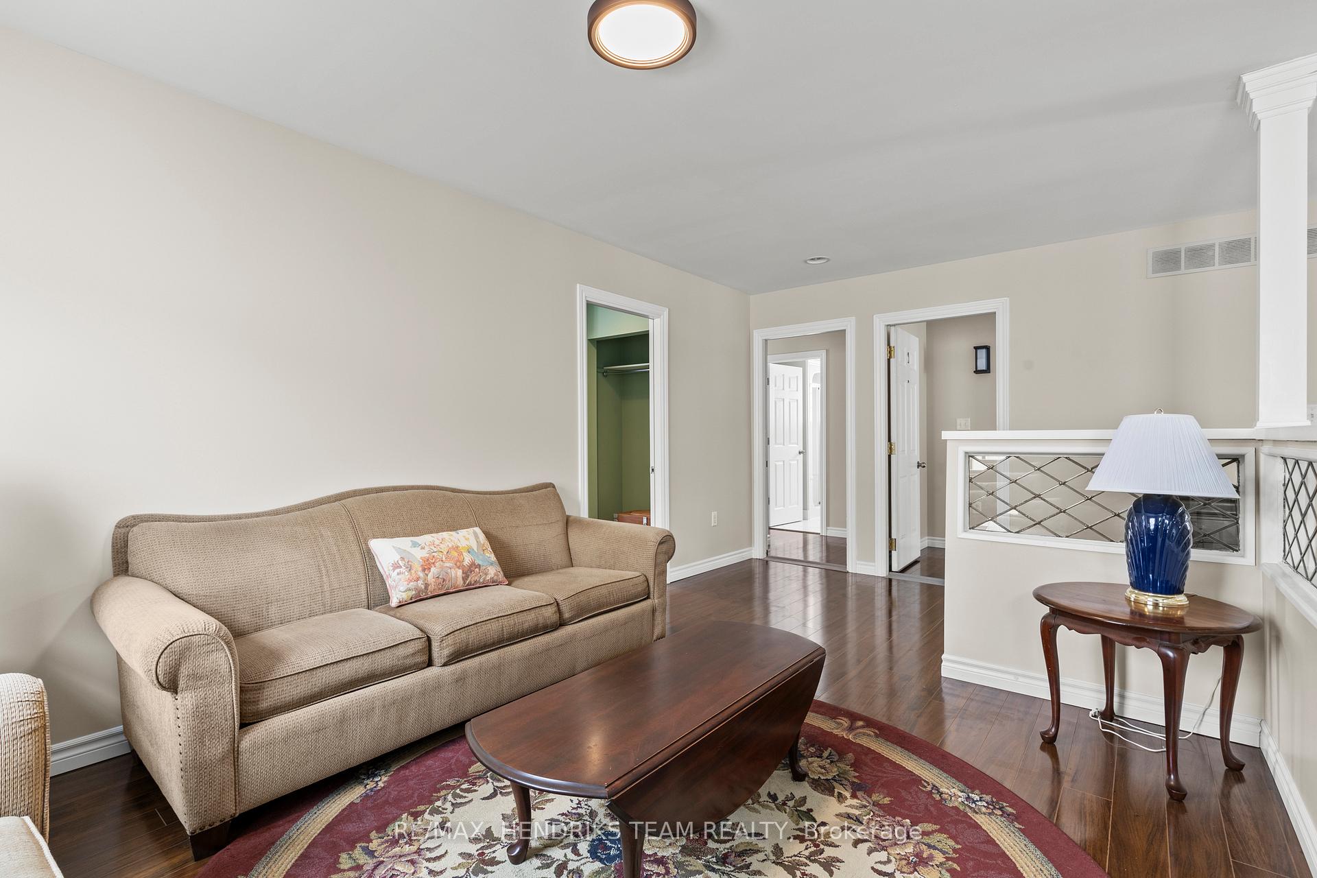 Photo 23 of 11 Marlatts Road, Thorold, Thorold Downtown — HOMEH