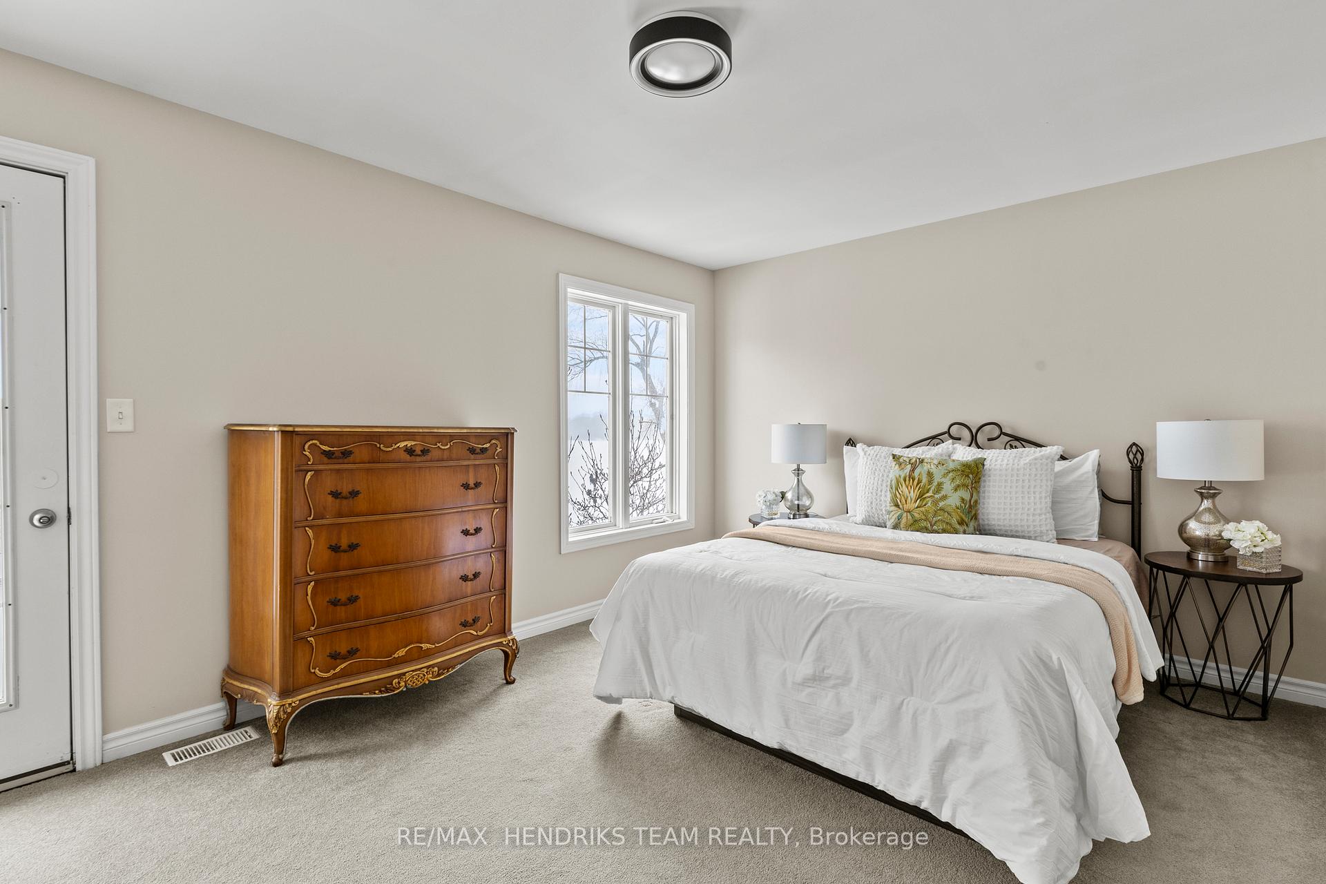 Photo 31 of 11 Marlatts Road, Thorold, Thorold Downtown — HOMEH