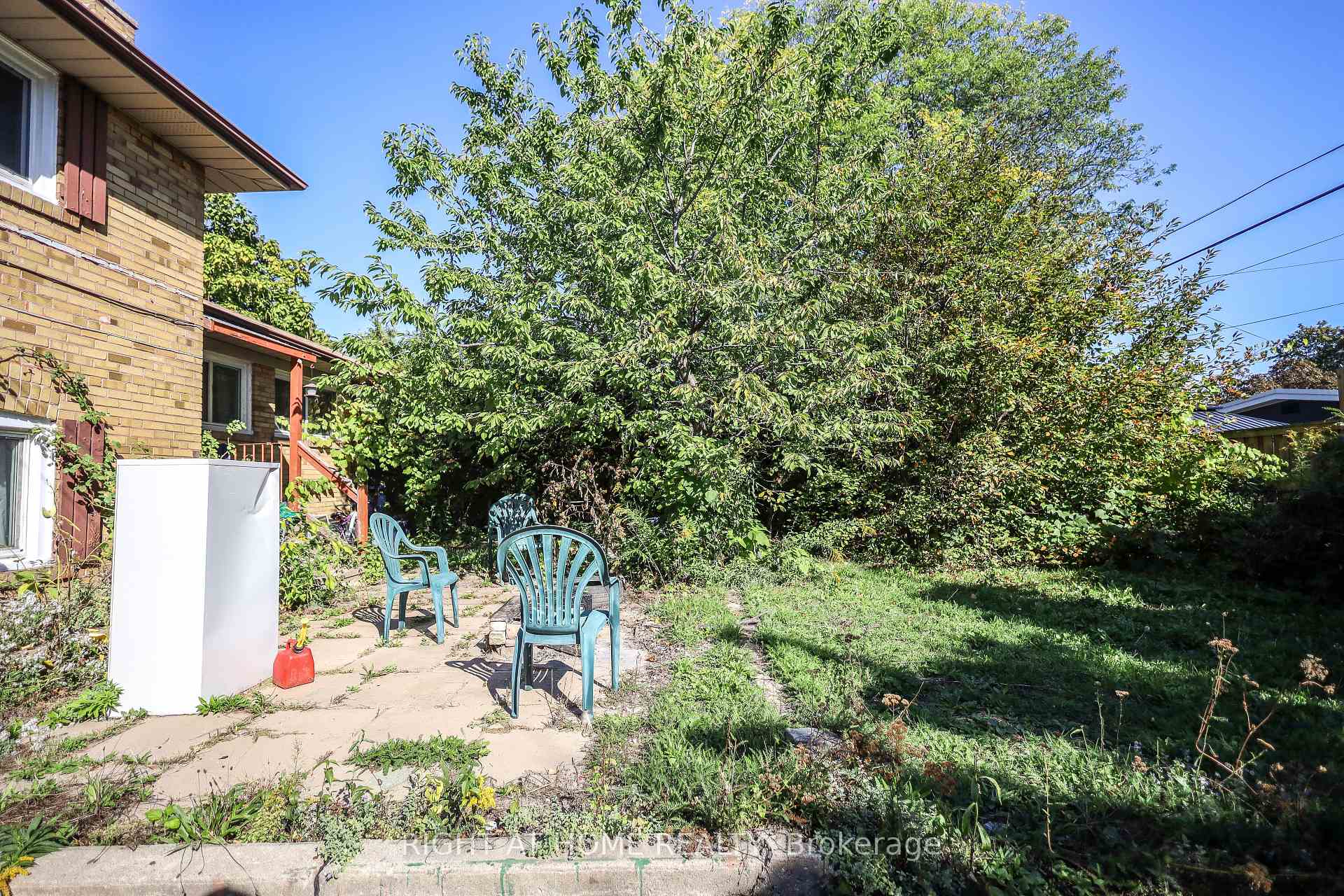 Photo 42 of 3261 Lawrence Avenue E, Scarborough, Woburn — HOMEH