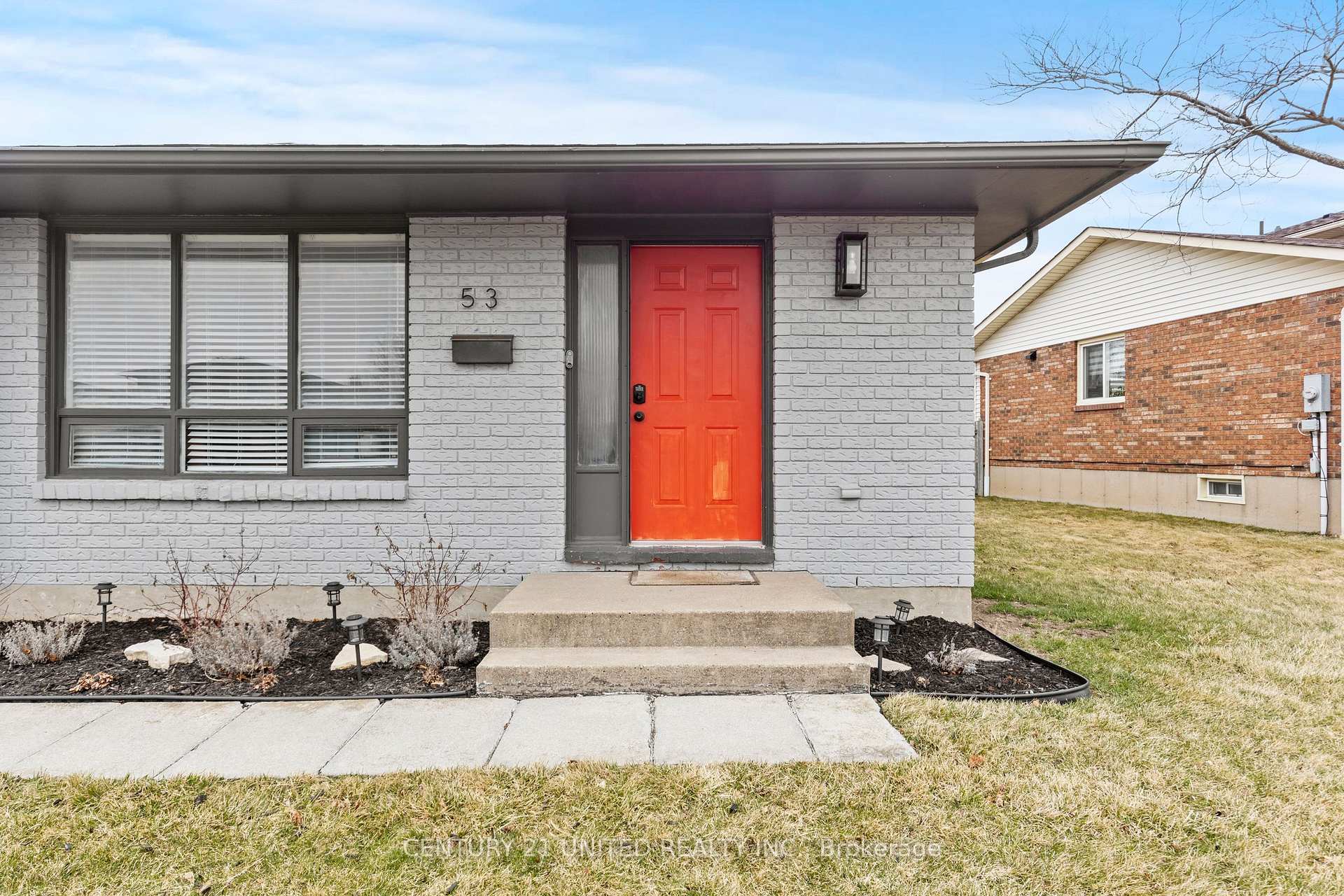 Photo 4 of 53 Mcdonagh Crescent, Thorold, Confederation Heights — HOMEH
