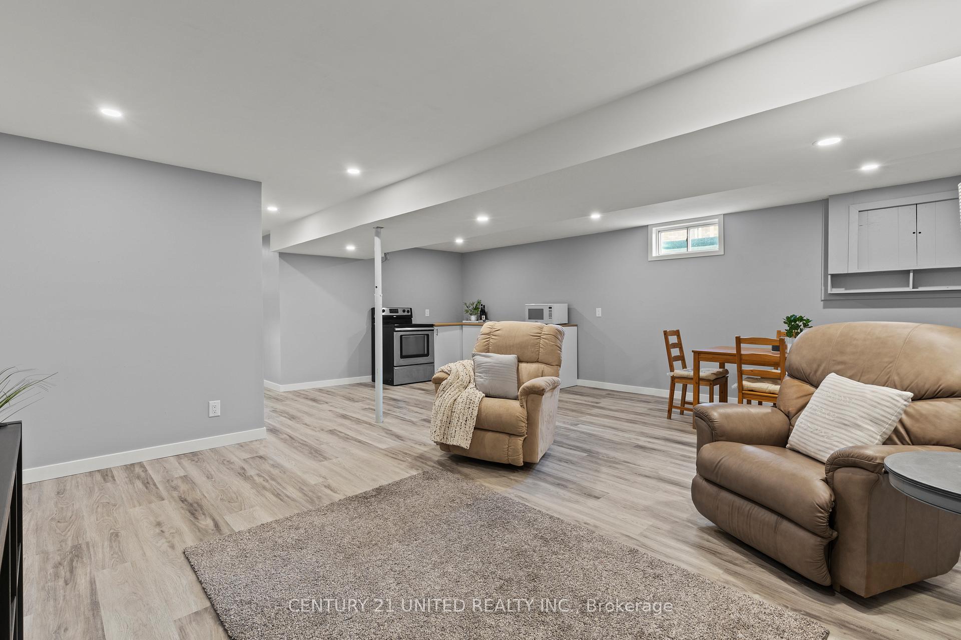 Photo 27 of 53 Mcdonagh Crescent, Thorold, Confederation Heights — HOMEH