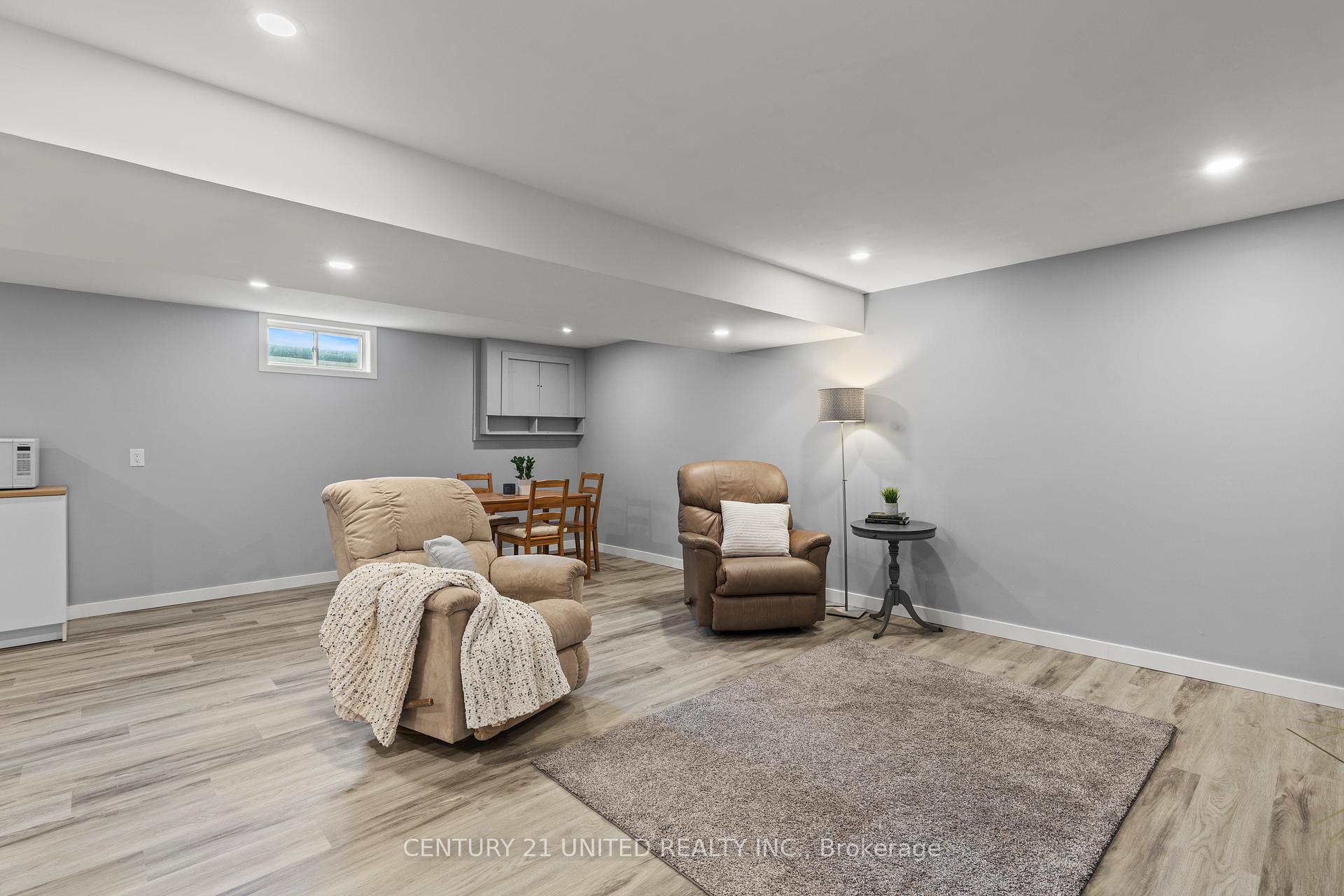 Photo 28 of 53 Mcdonagh Crescent, Thorold, Confederation Heights — HOMEH