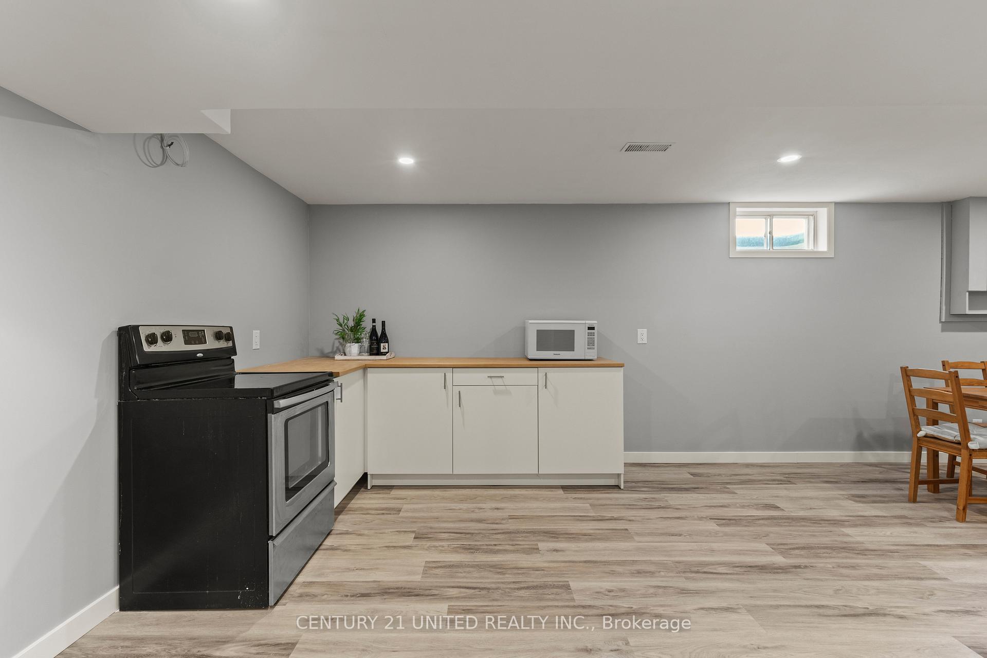 Photo 30 of 53 Mcdonagh Crescent, Thorold, Confederation Heights — HOMEH