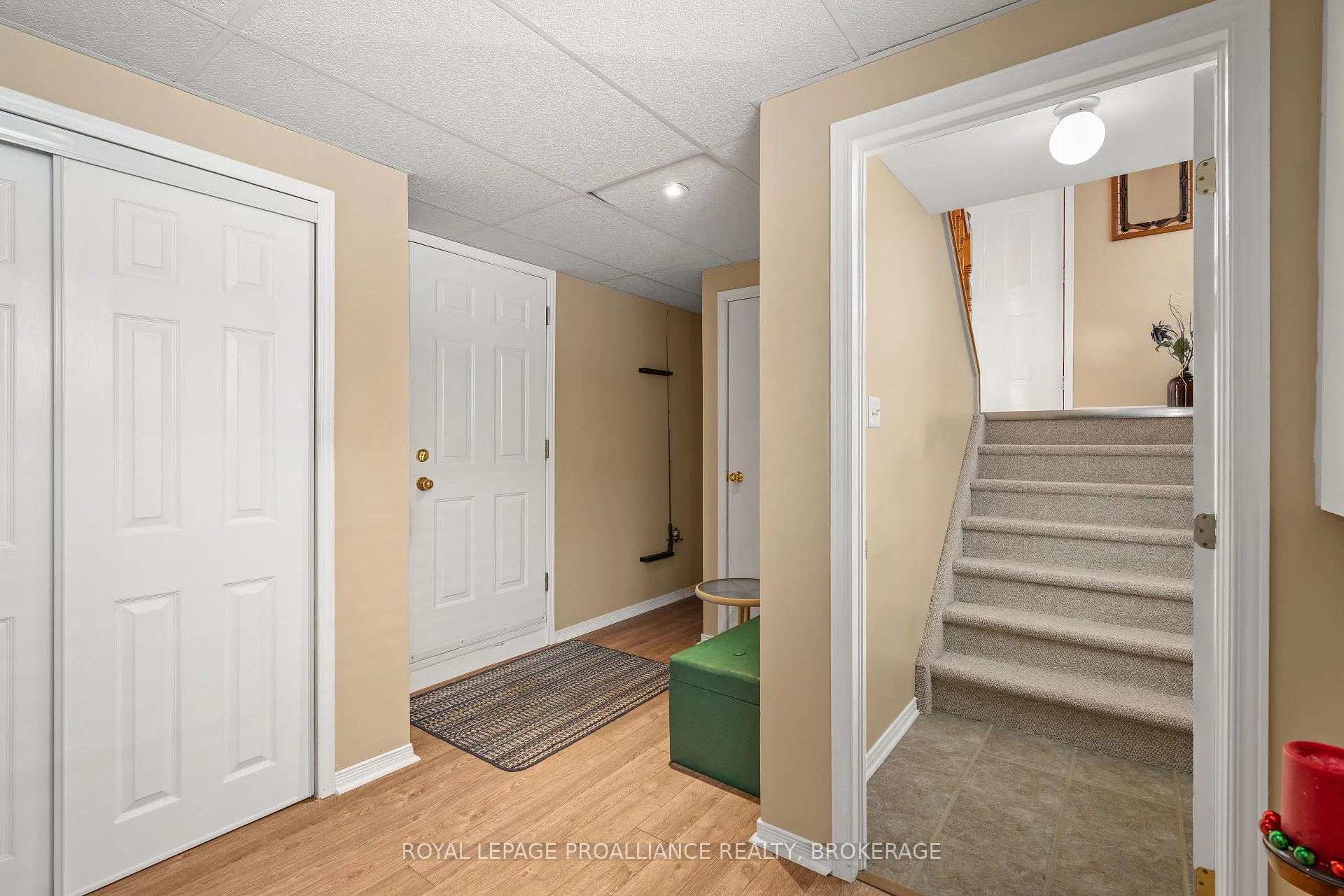 Photo 35 of 39 Esdon Street, Kingston, Rideau — HOMEH