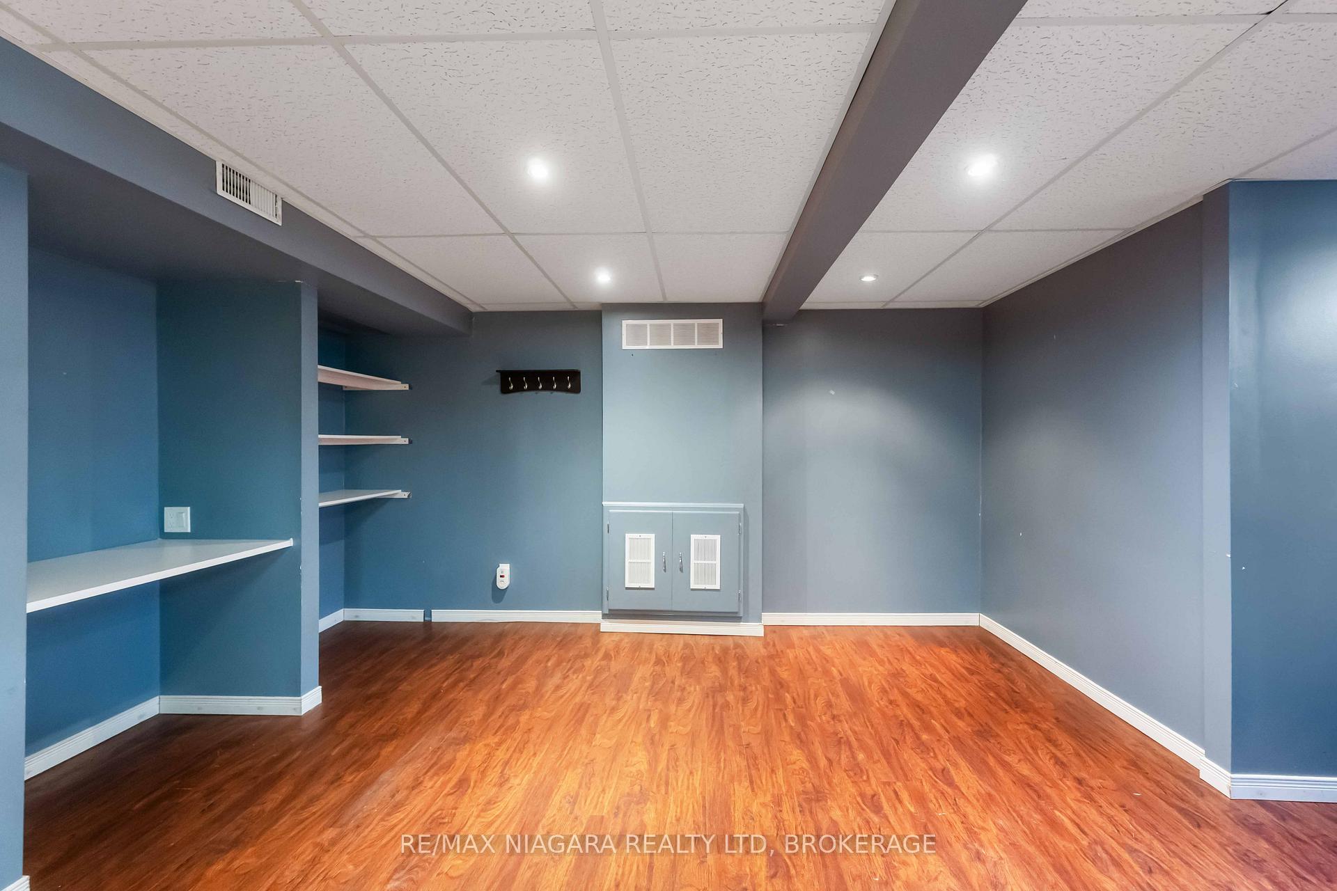 Photo 28 of 62 Buchanan Crescent, Thorold, Confederation Heights — HOMEH