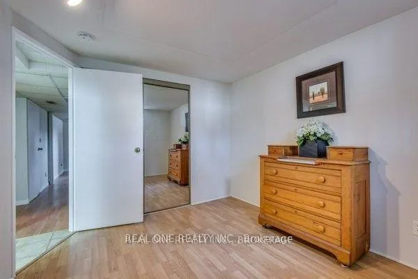 Photo 6 of Unit Upper, 18 Gardens Crescent, Toronto, O'Connor-Parkview — HOMEH