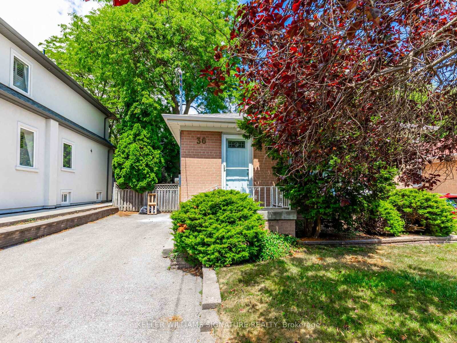 Photo 5 of Unit Main, 36 Par Avenue, Scarborough, Woburn — HOMEH