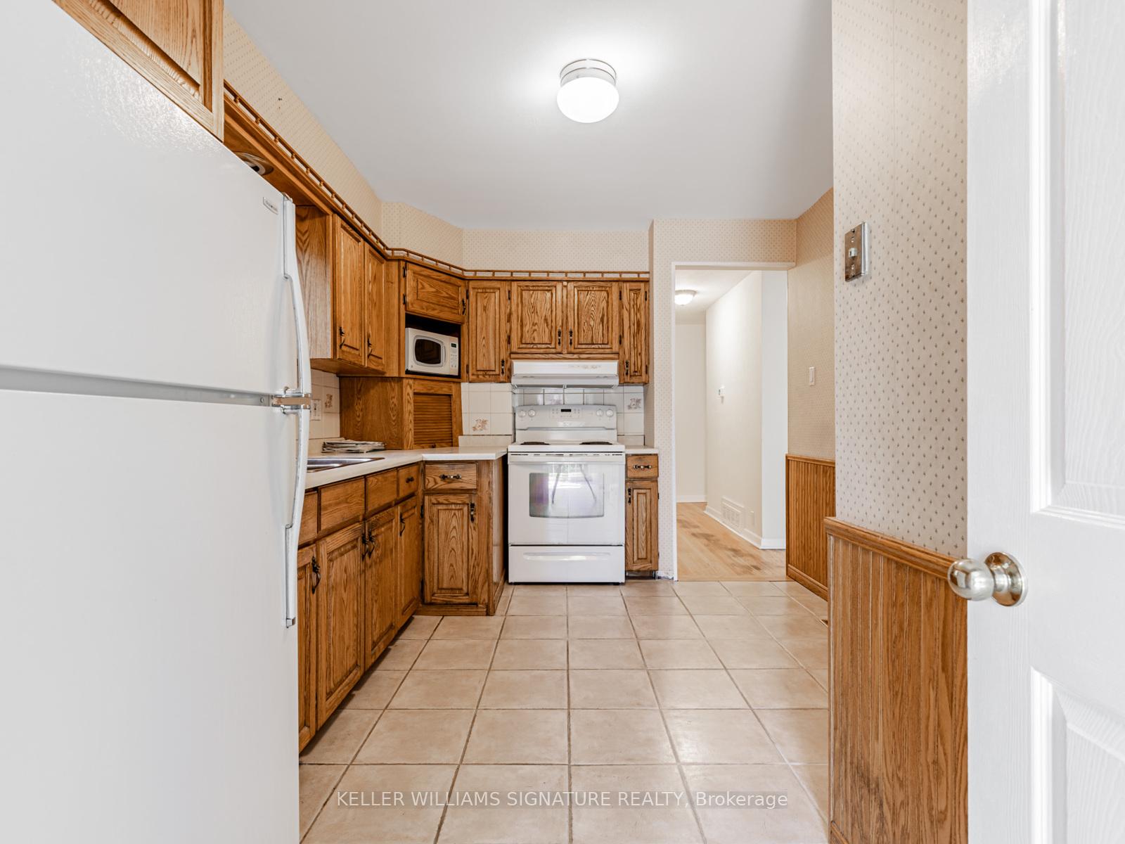 Photo 29 of Unit Main, 36 Par Avenue, Scarborough, Woburn — HOMEH