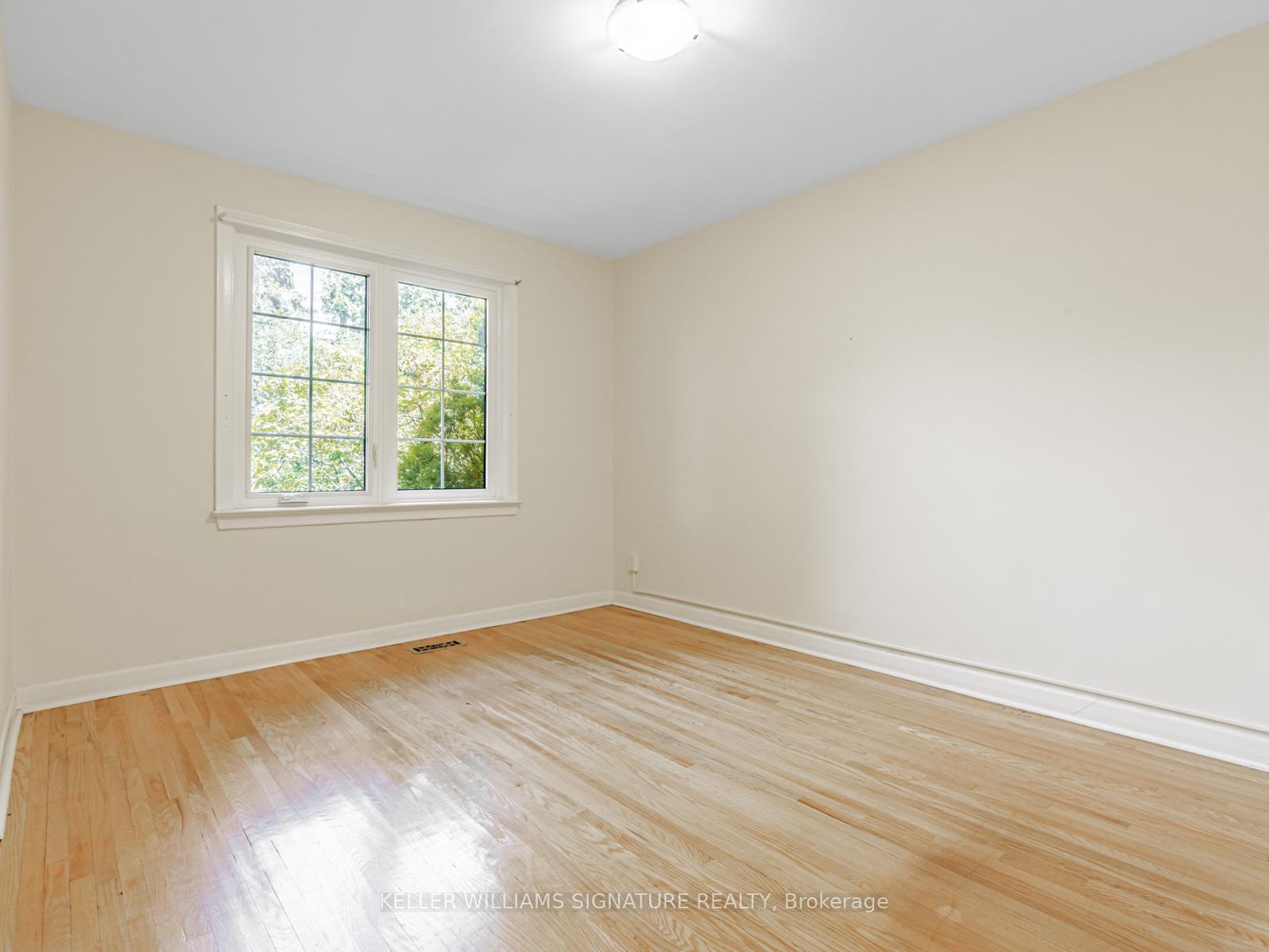 Photo 37 of Unit Main, 36 Par Avenue, Scarborough, Woburn — HOMEH