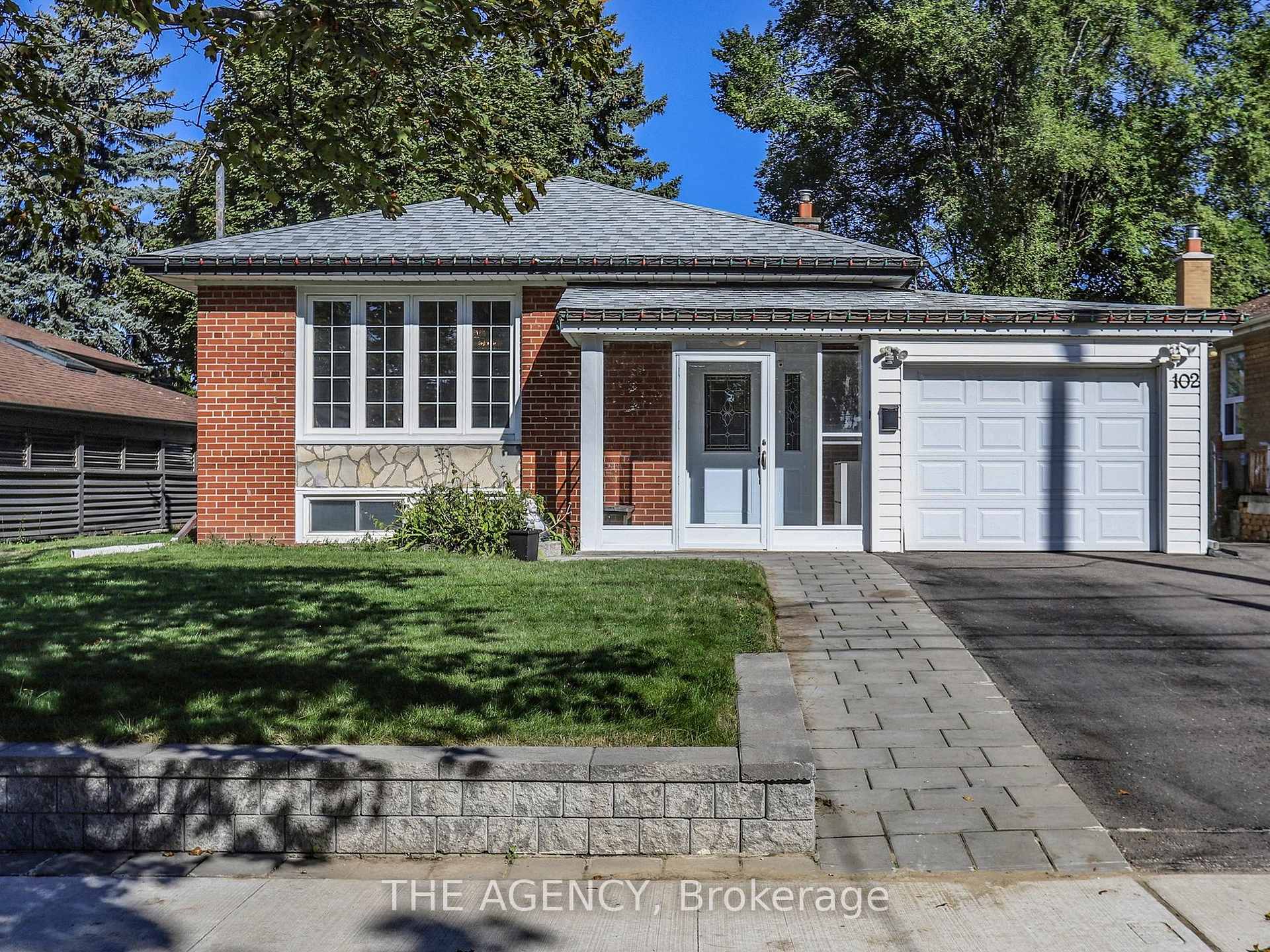 Photo 1 of 102 Meldazy Drive, Scarborough, Bendale — HOMEH