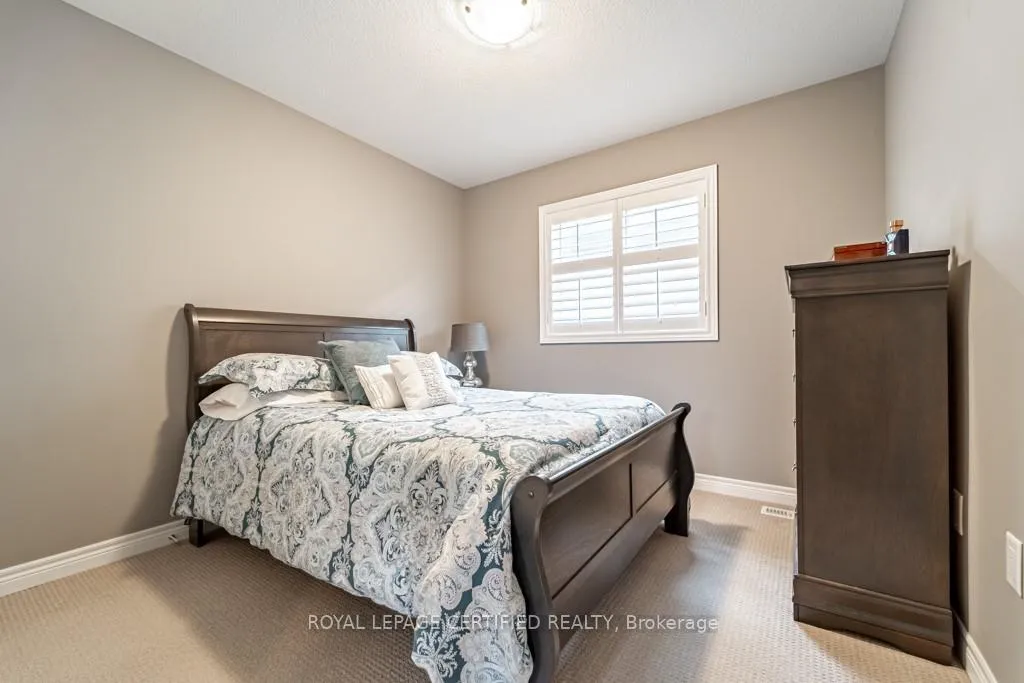 Photo 25 of 60 Guest Street, Hamilton, Ancaster — HOMEH