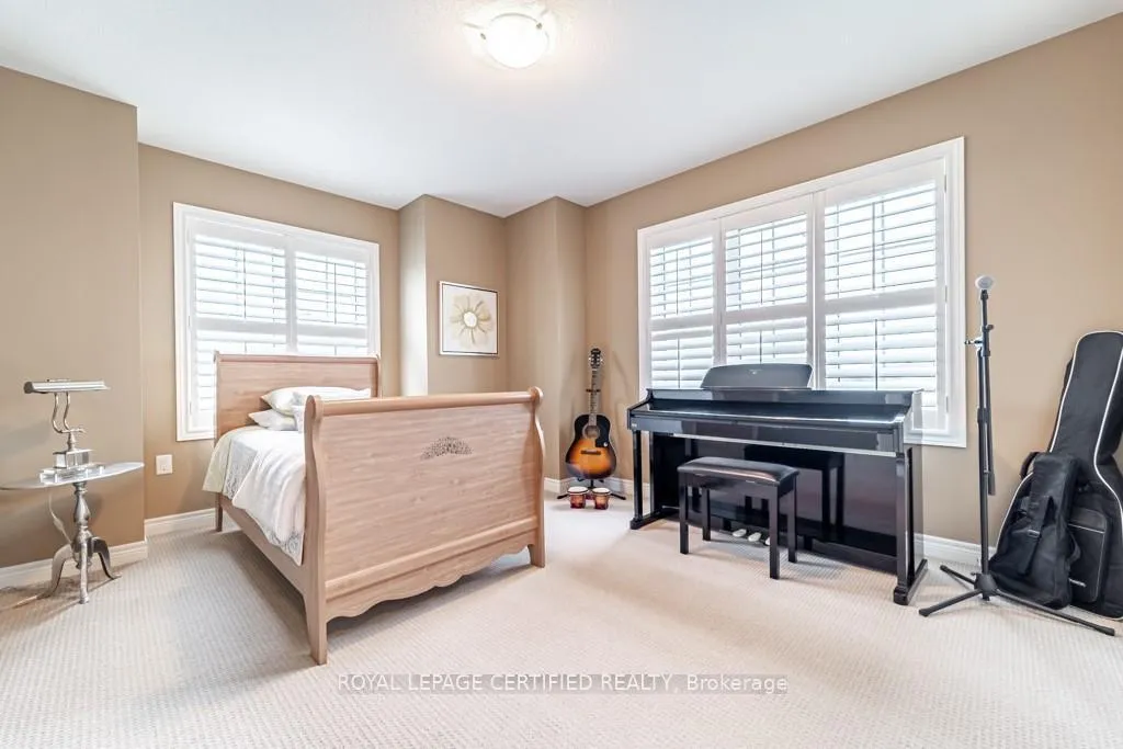 Photo 30 of 60 Guest Street, Hamilton, Ancaster — HOMEH