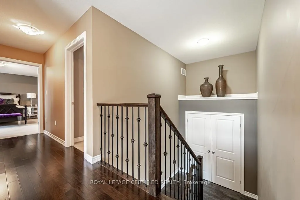 Photo 34 of 60 Guest Street, Hamilton, Ancaster — HOMEH