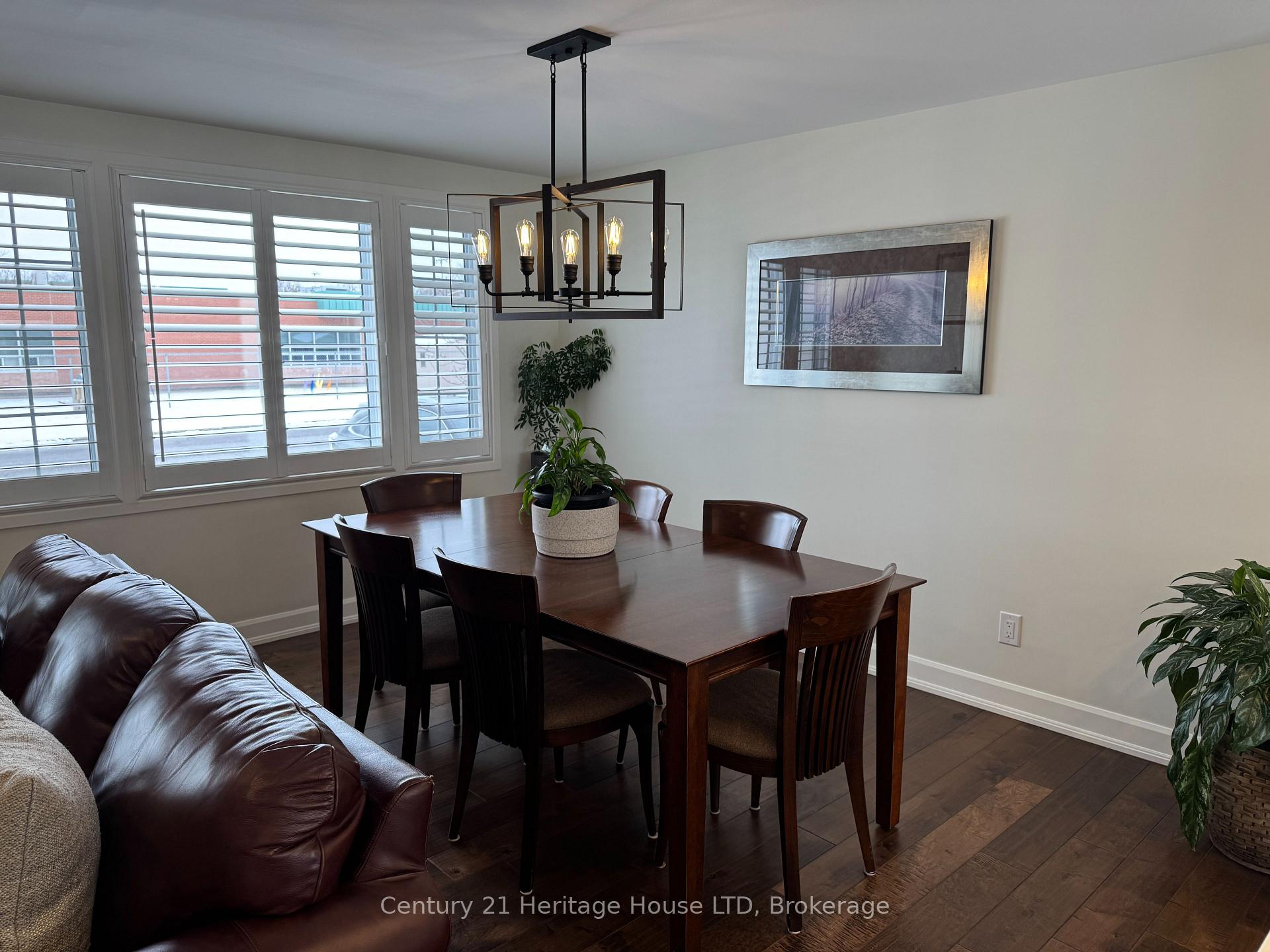 Photo 19 of 24 Whyte Avenue N, Thorold, Thorold Downtown — HOMEH
