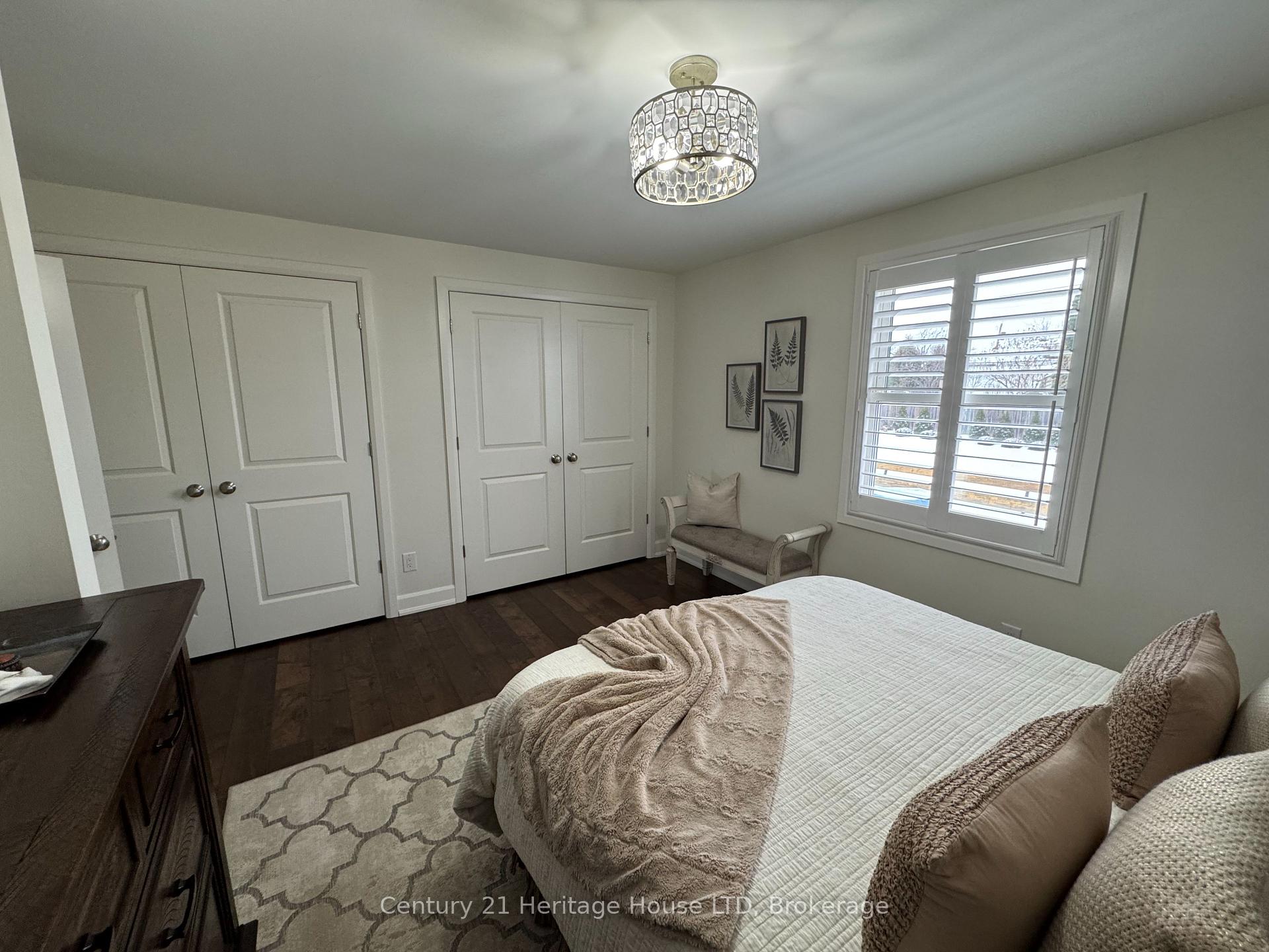 Photo 26 of 24 Whyte Avenue N, Thorold, Thorold Downtown — HOMEH