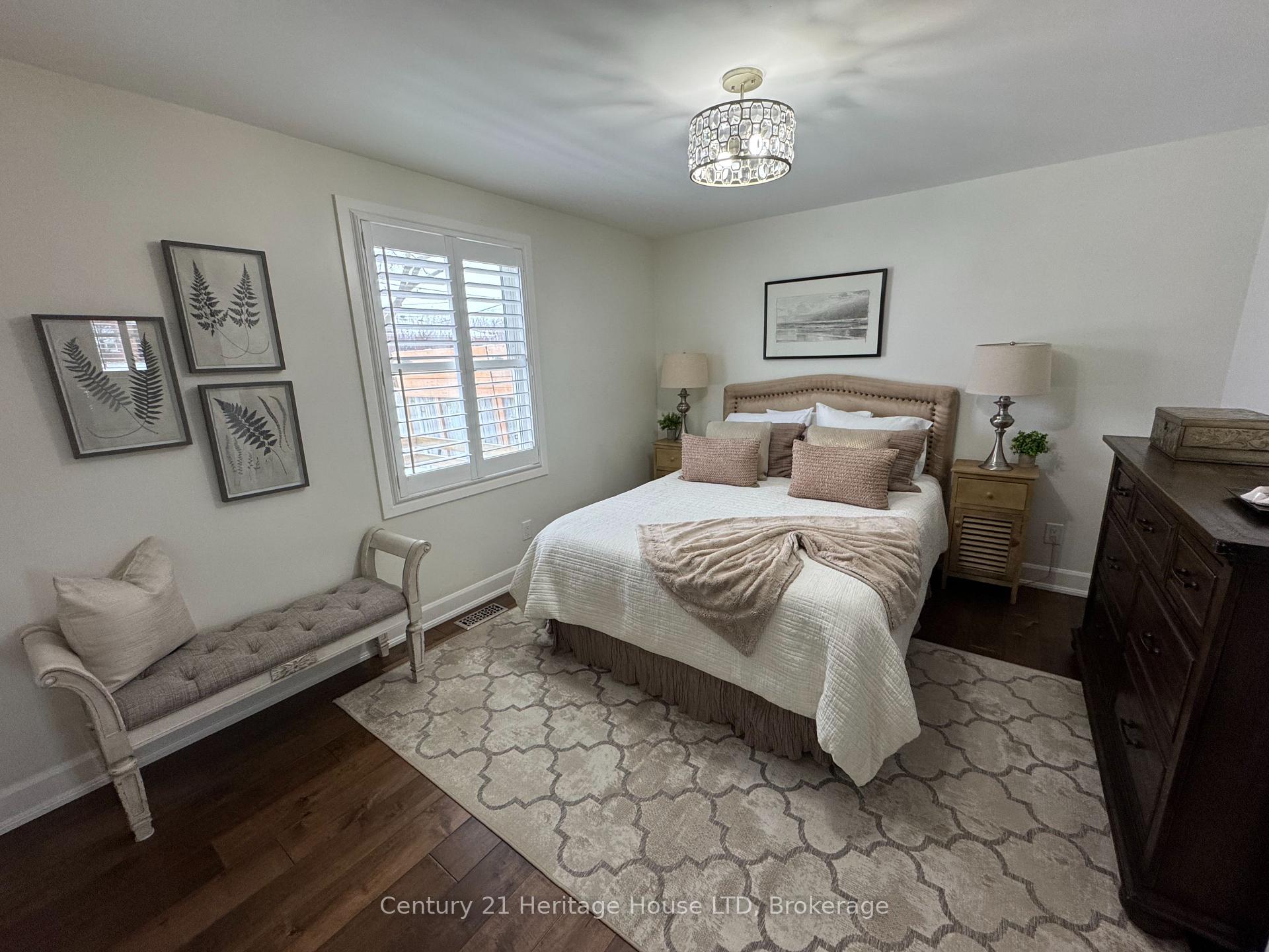 Photo 27 of 24 Whyte Avenue N, Thorold, Thorold Downtown — HOMEH