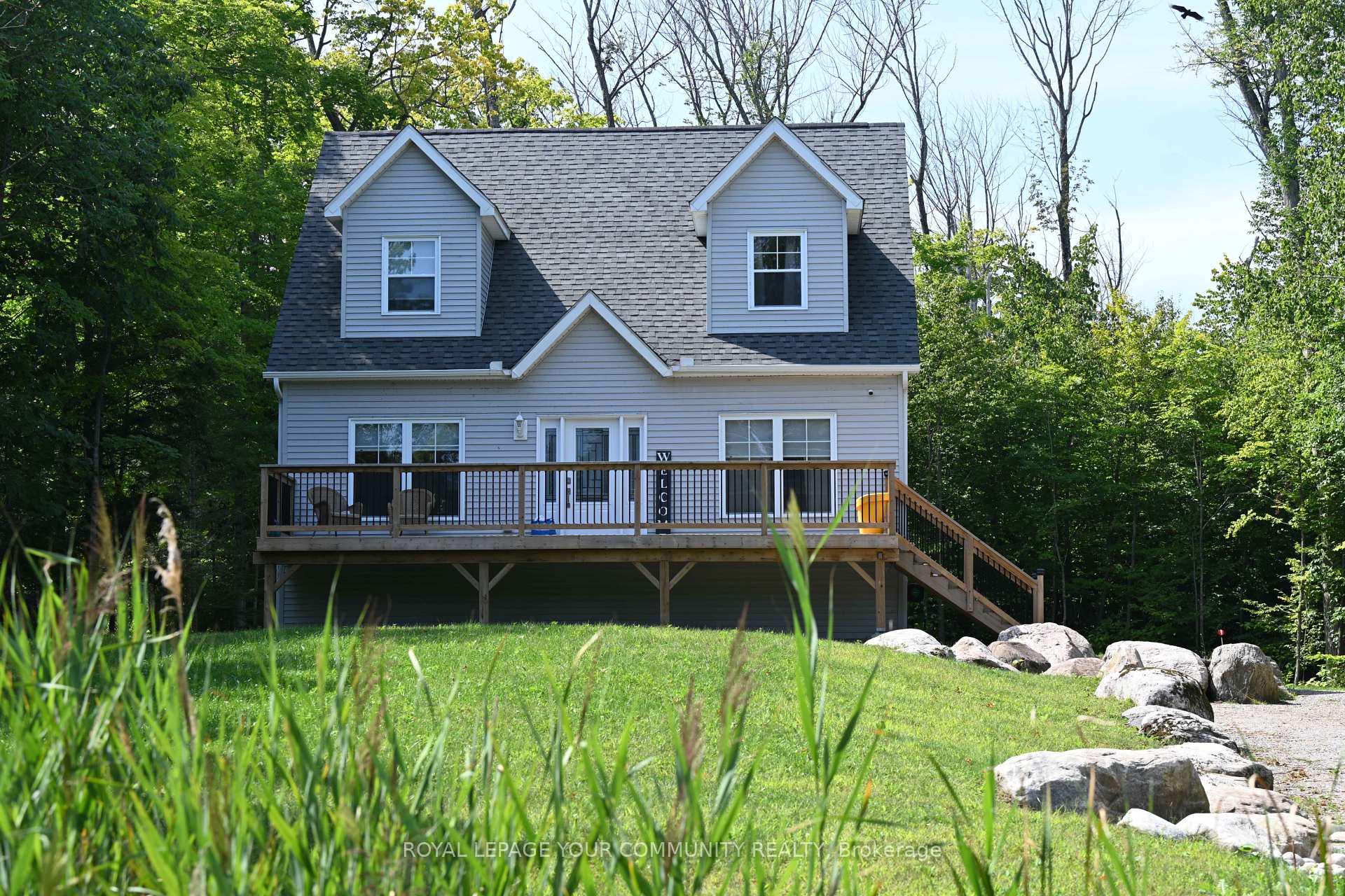 Photo 2 of 1728 Champlain Road, Tiny, Rural Tiny — HOMEH