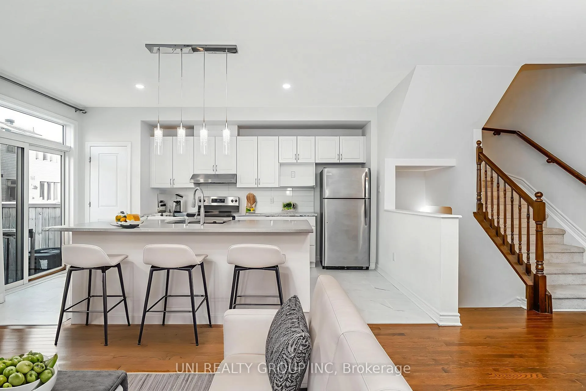 Photo 8 of 715 Decoeur Drive, Ottawa, Avalon West — HOMEH