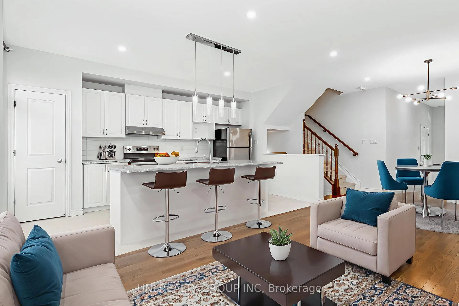 Photo 9 of 715 Decoeur Drive, Ottawa, Avalon West — HOMEH