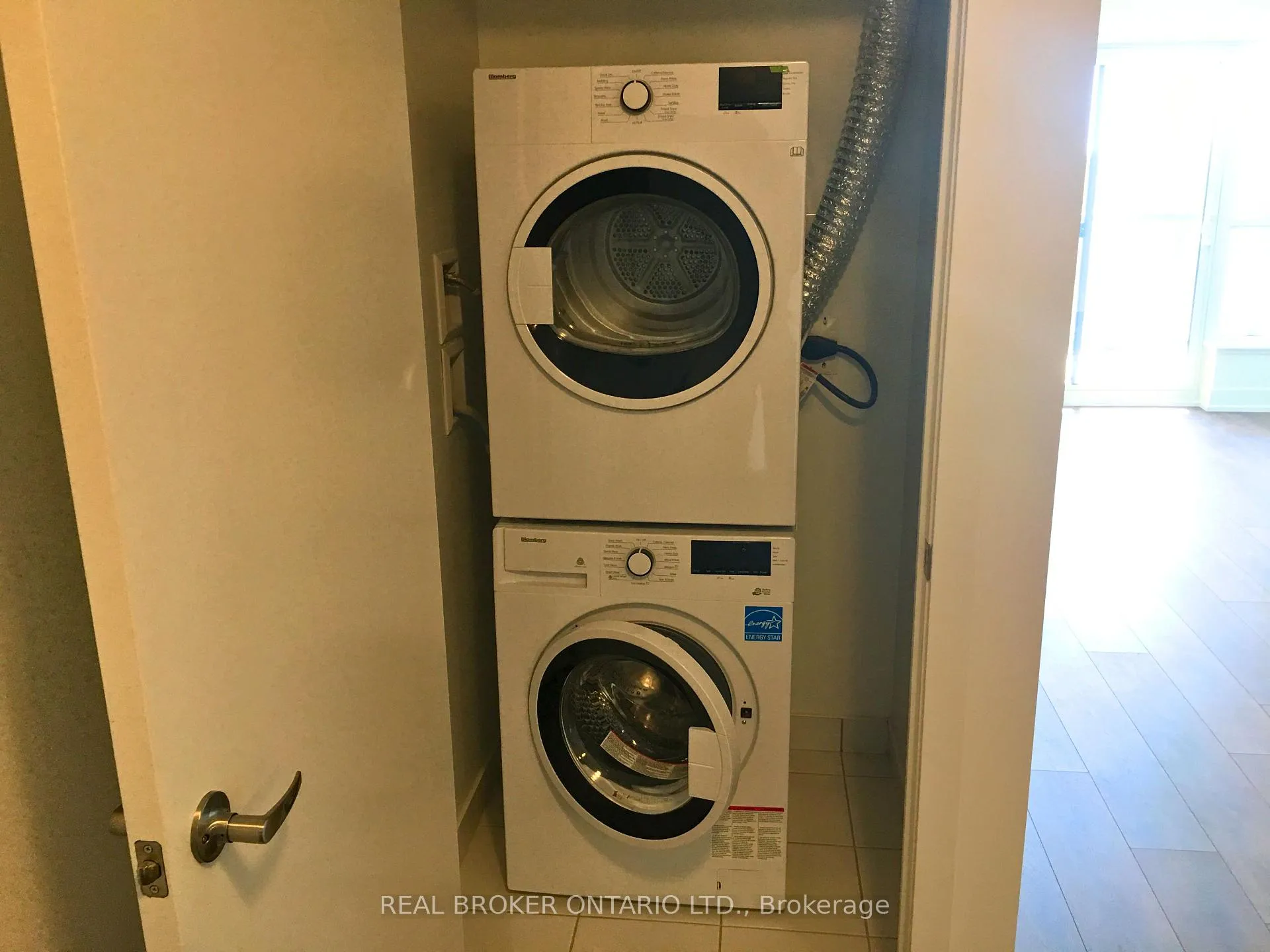 Photo 8 of Unit 505, 1255 Bayly Street W, Pickering, Bay Ridges — HOMEH