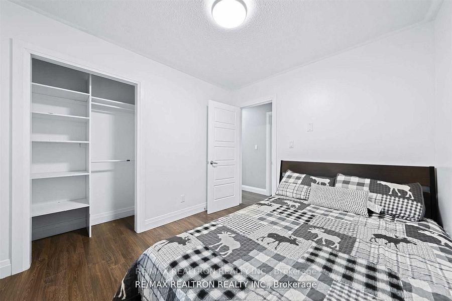 Photo 13 of 40 Rue Vanier, Tiny, Lafontaine — HOMEH